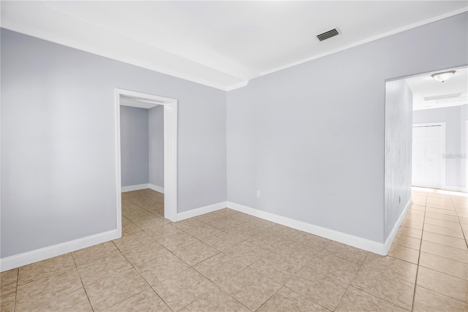 Single Family Residence at 2906 W MAIN ST, TAMPA, photo 16 of 40