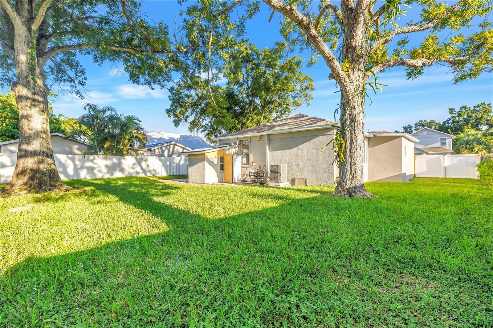 Single Family Residence at 2906 W MAIN ST, TAMPA, photo 35 of 40
