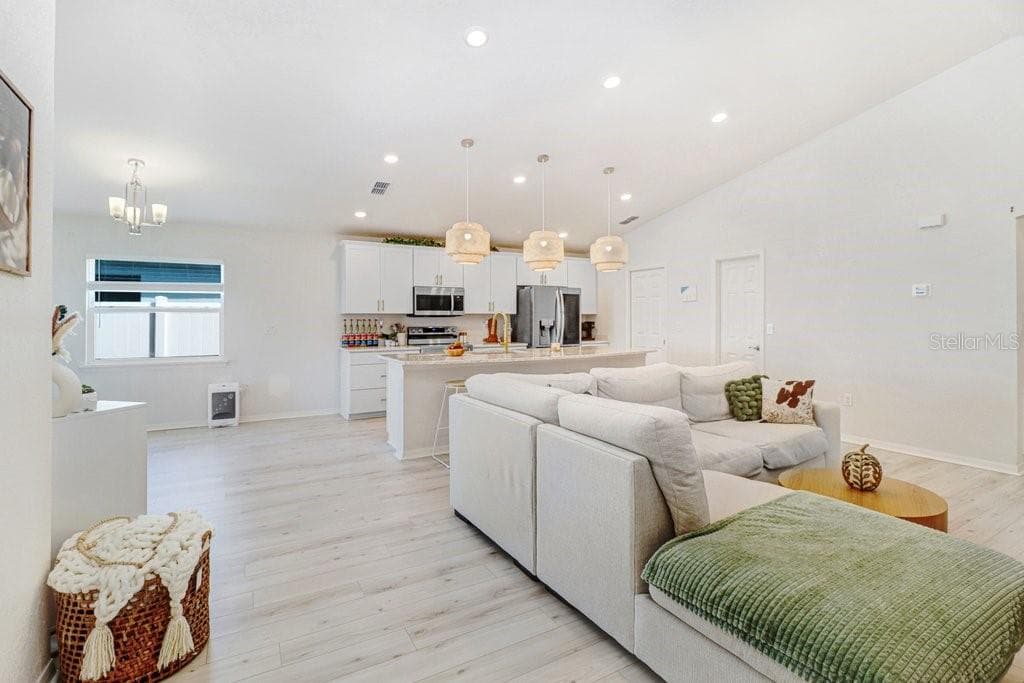 living space - 12277 CYPRESS BRANCH ST, RIVERVIEW