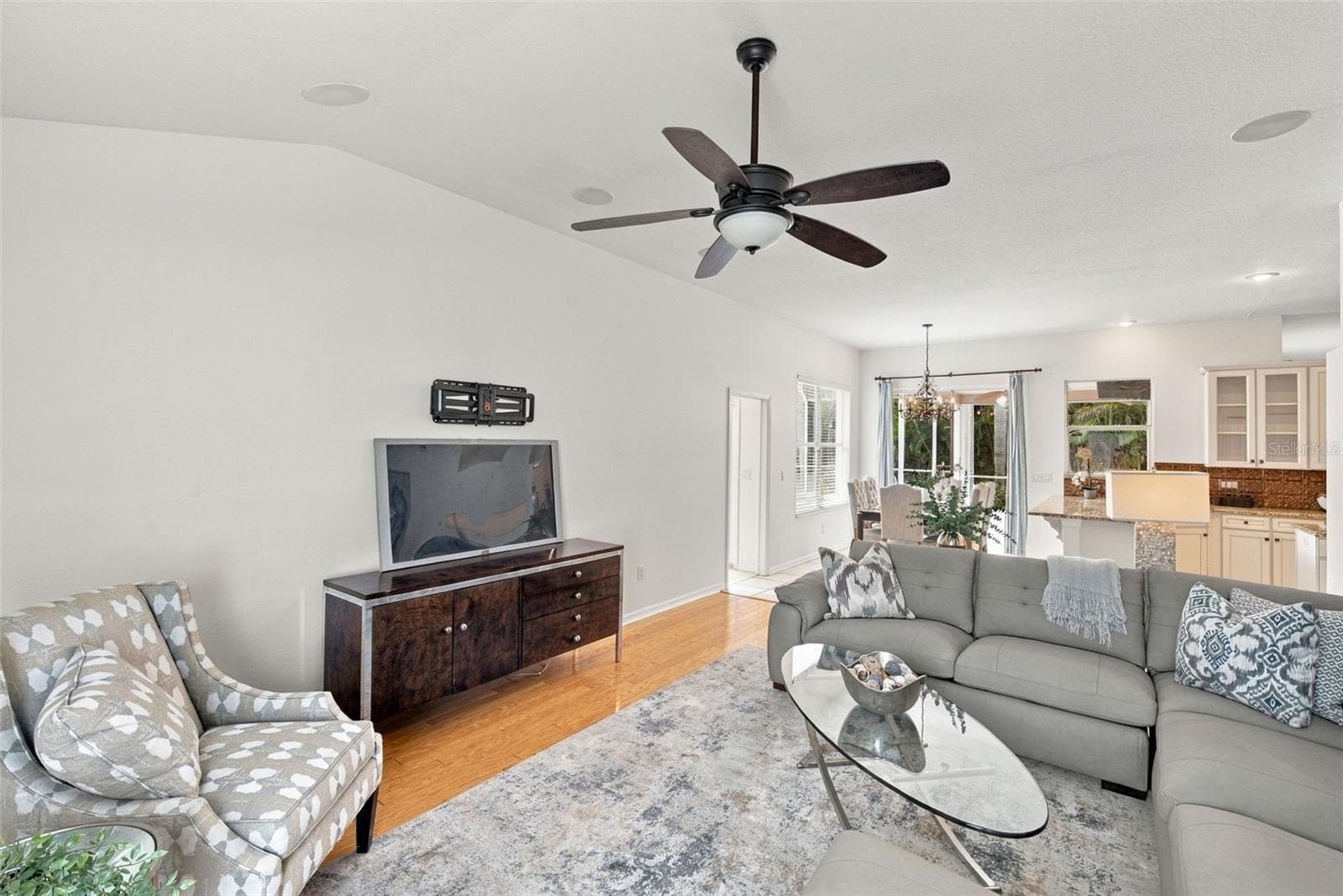 Single Family Residence at 12427 BRISTOL COMMONS CIR, TAMPA, photo 21 of 92