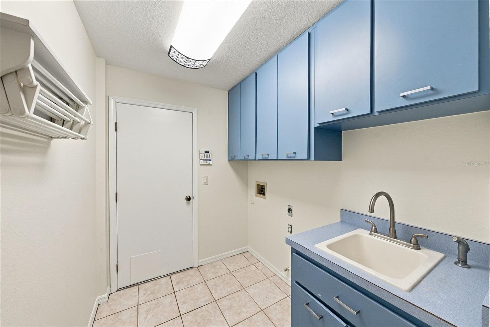 Single Family Residence at 12427 BRISTOL COMMONS CIR, TAMPA, photo 44 of 92