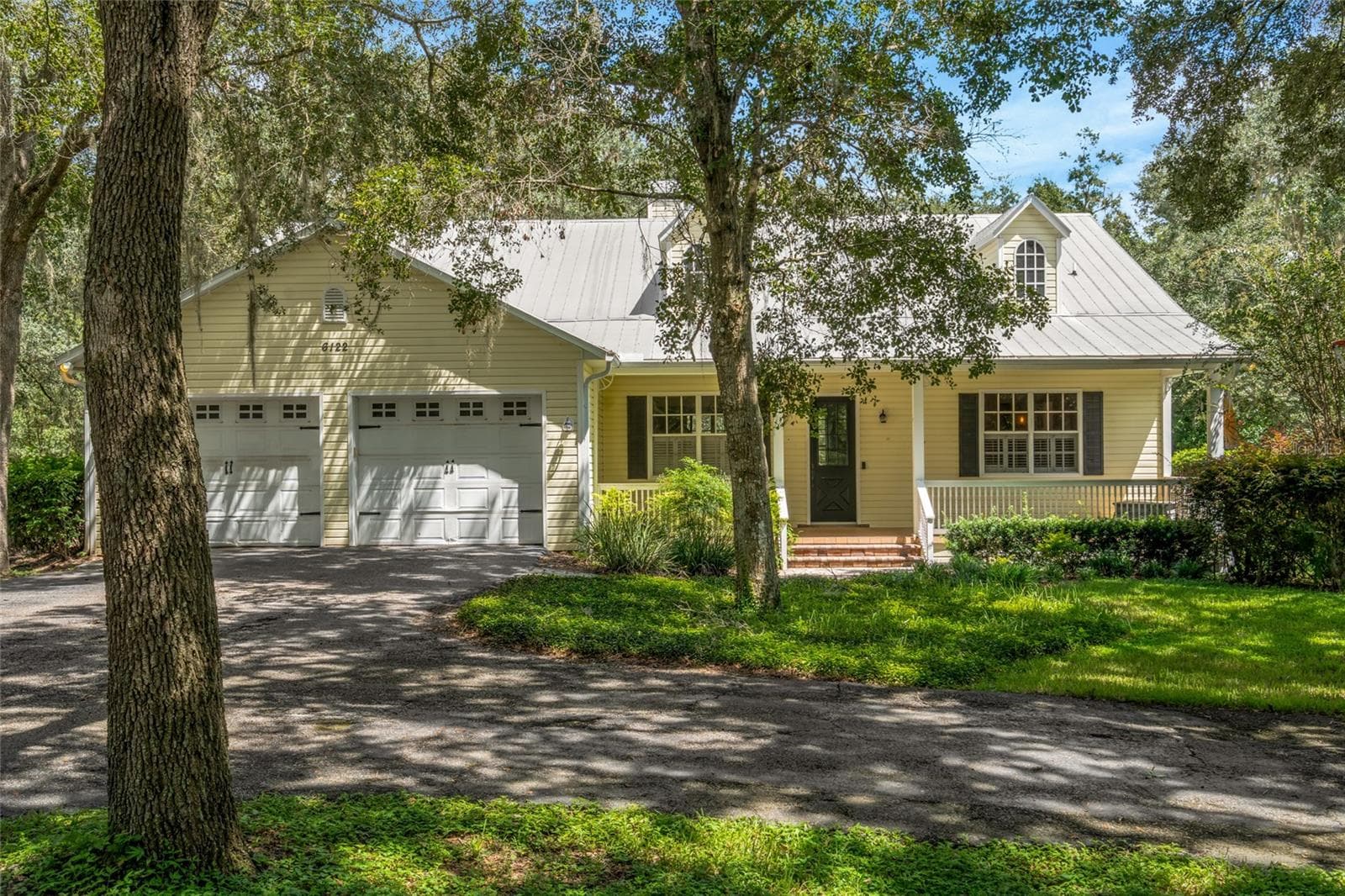 Front of house - 6122 REGINA PL, LAND O LAKES