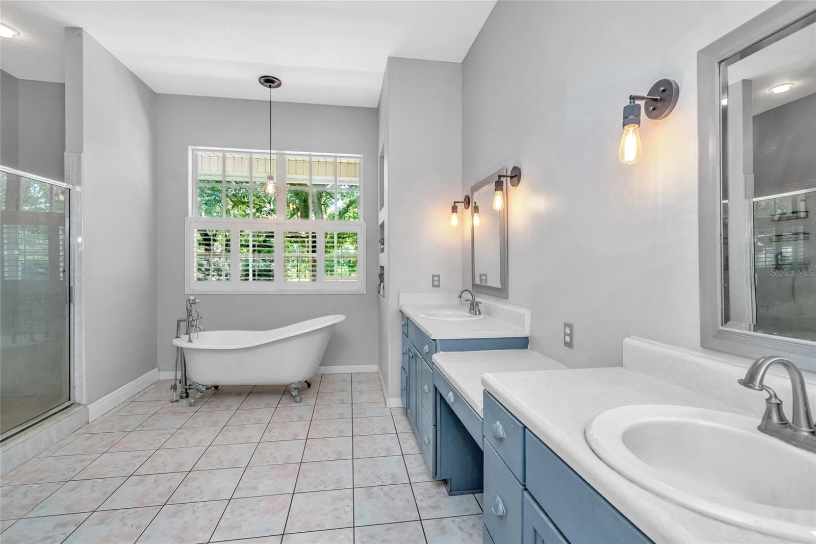 Master bathroom - 6122 REGINA PL, LAND O LAKES