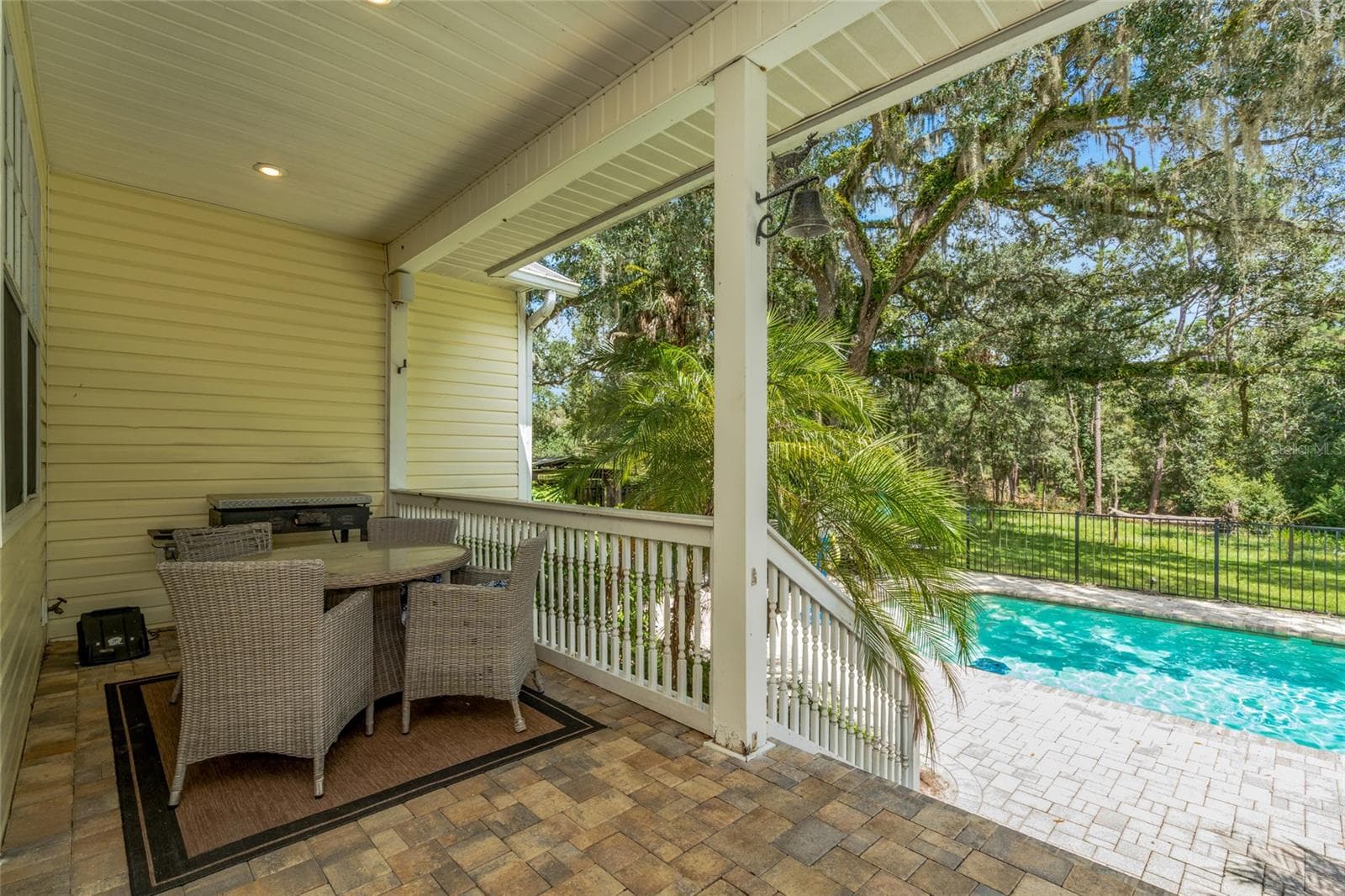 Back porch - 6122 REGINA PL, LAND O LAKES