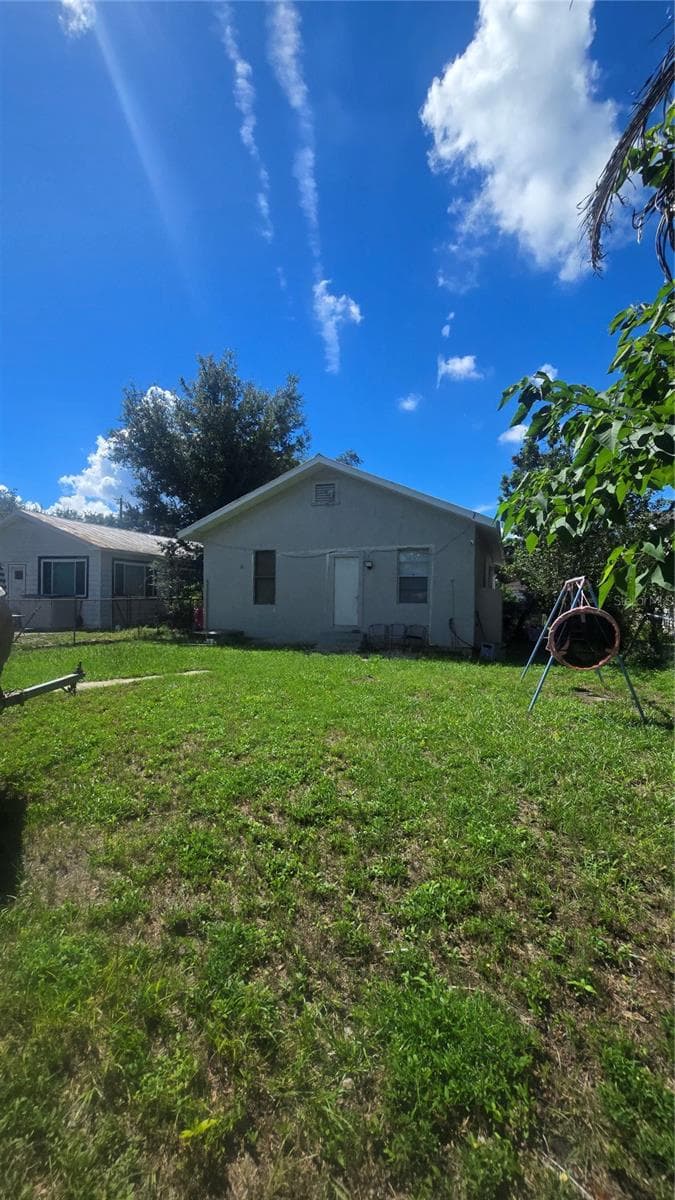 Single Family Residence at 1208 E 26TH AVE, TAMPA, photo 12 of 14