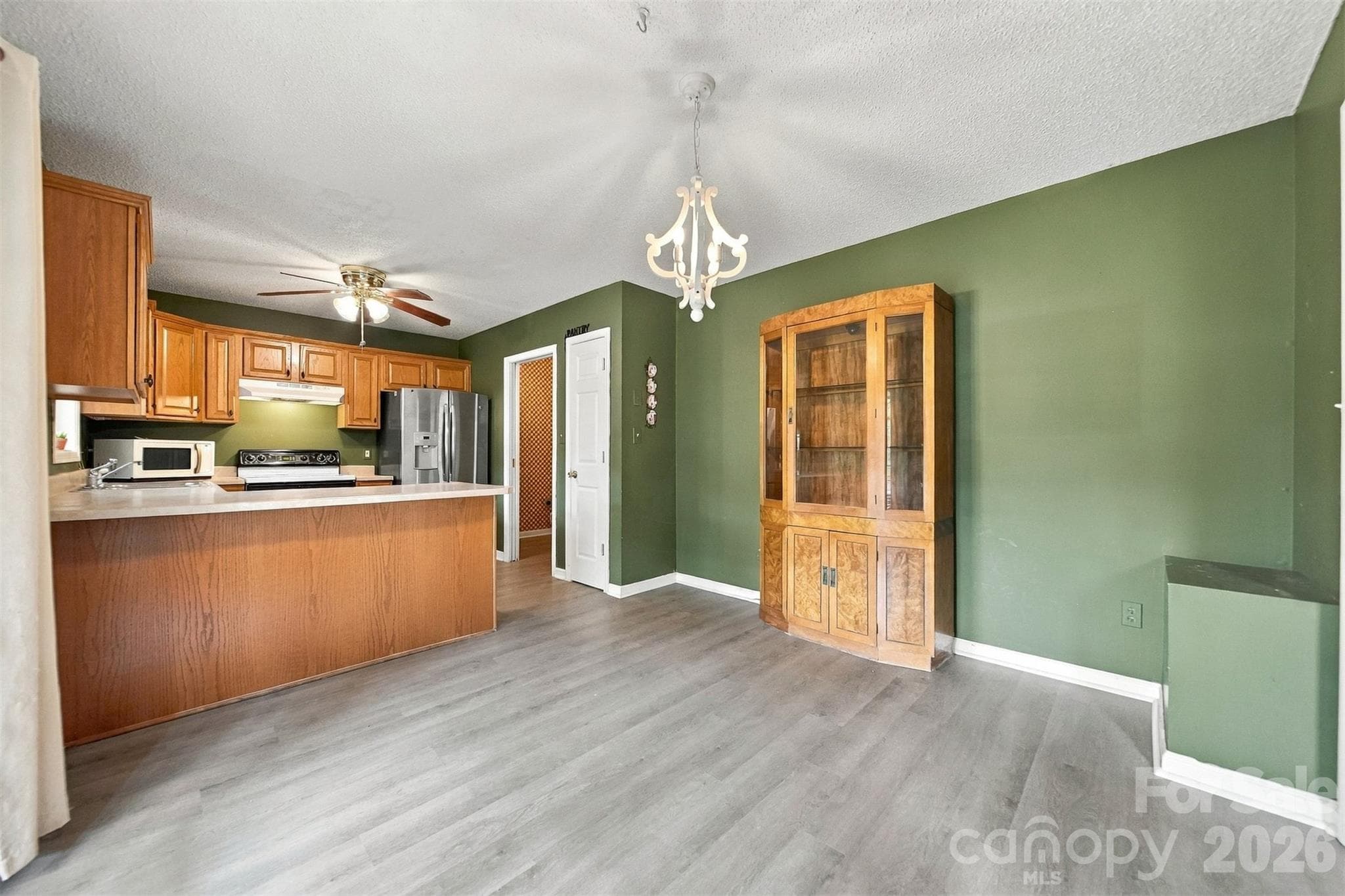 Single Family Residence at 4917 Pond Court, Conover, photo 12 of 47
