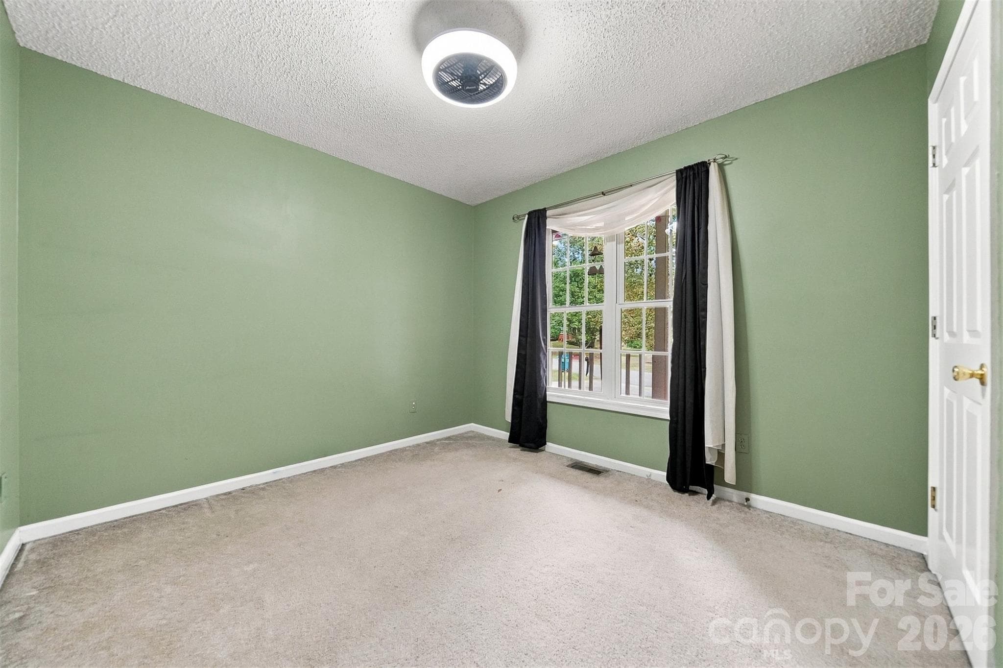 Single Family Residence at 4917 Pond Court, Conover, photo 29 of 47