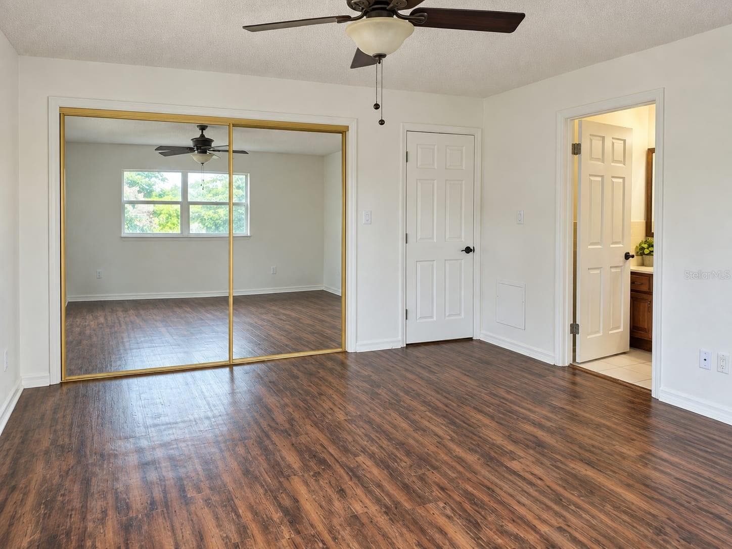 Single Family Residence at 5838 GIBSON SHORES DR, LAKELAND, photo 9 of 29