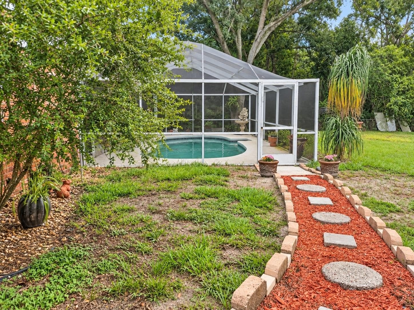 Single Family Residence at 5838 GIBSON SHORES DR, LAKELAND, photo 24 of 29