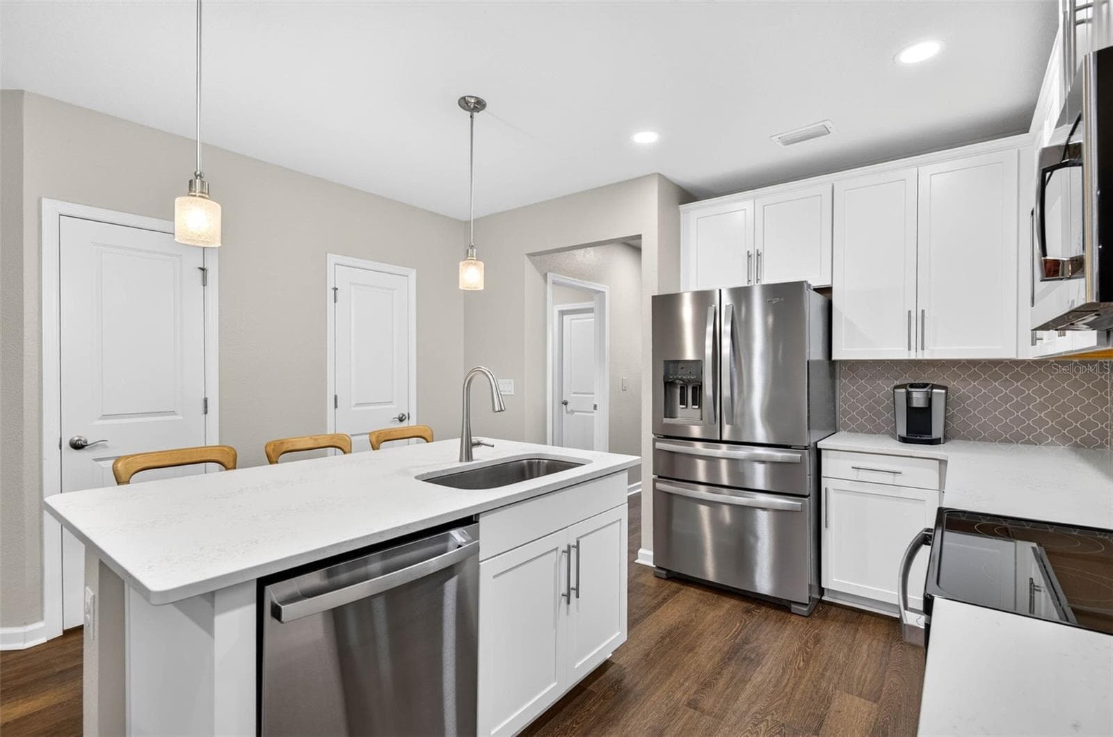 Villa at 18333 TURNING LEAF CIR, LAND O LAKES, photo 8 of 42