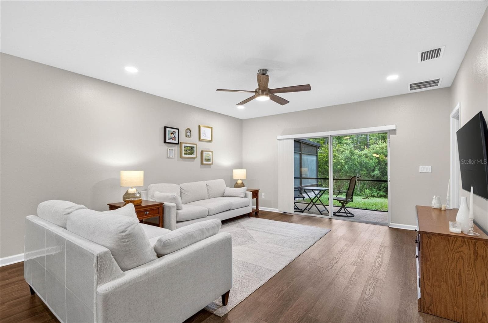 Villa at 18333 TURNING LEAF CIR, LAND O LAKES, photo 14 of 42