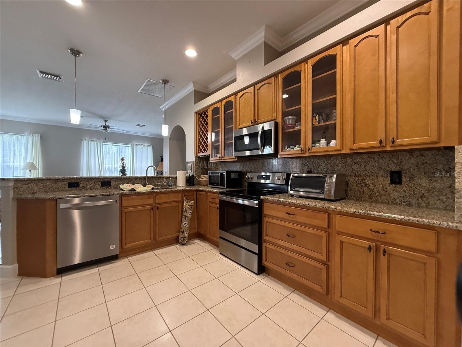 Kitchen - 27303 GINGERBREAD PL, LEESBURG