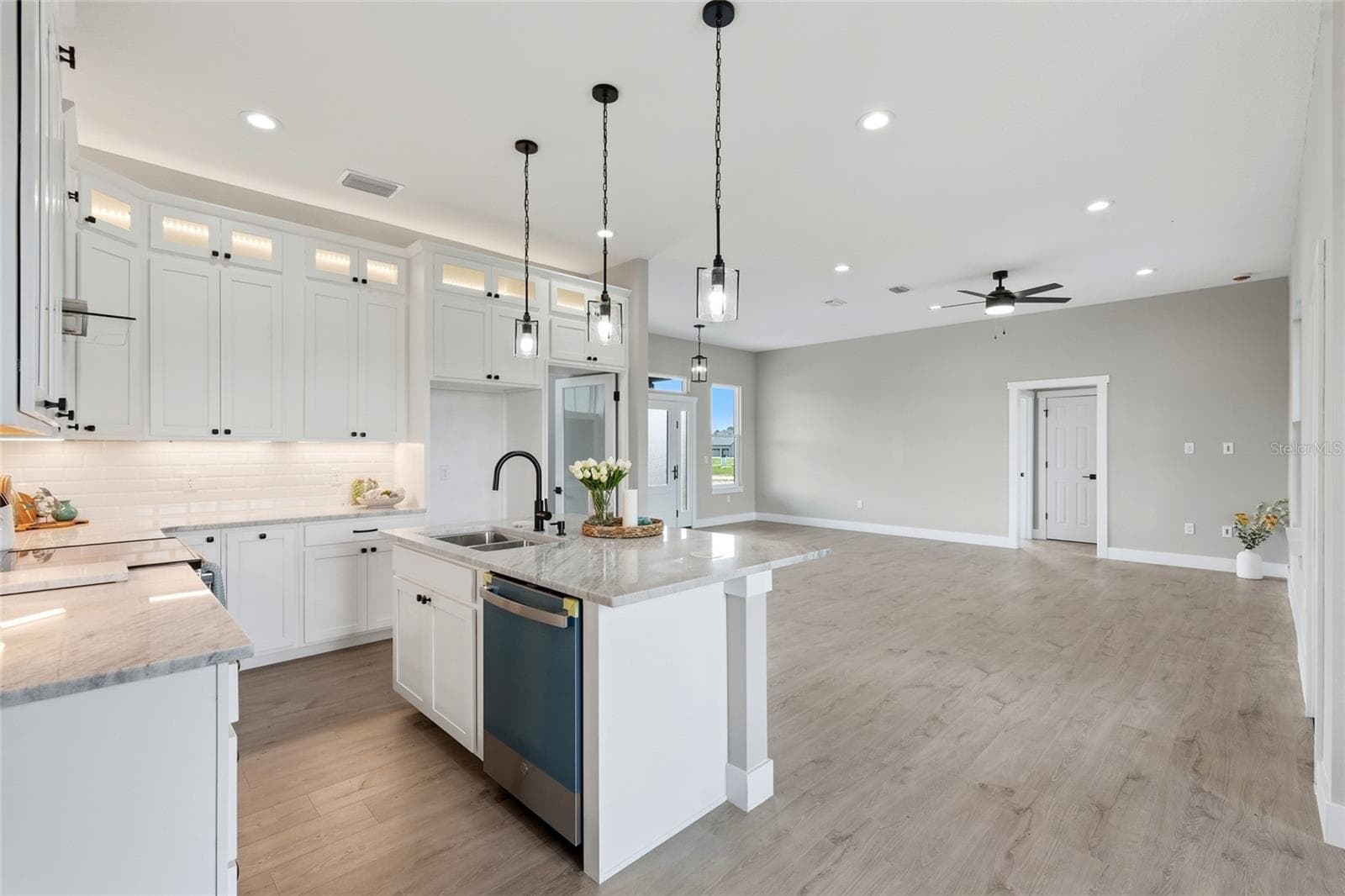 Single Family Residence at 17533 NW 253RD DR, HIGH SPRINGS, photo 11 of 32