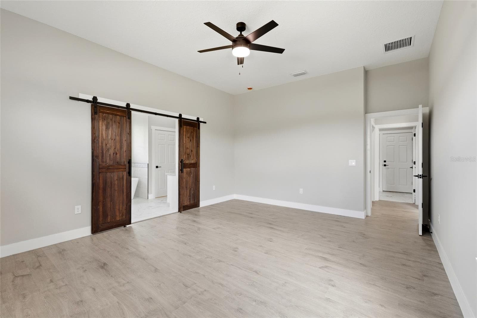 Single Family Residence at 17533 NW 253RD DR, HIGH SPRINGS, photo 19 of 32