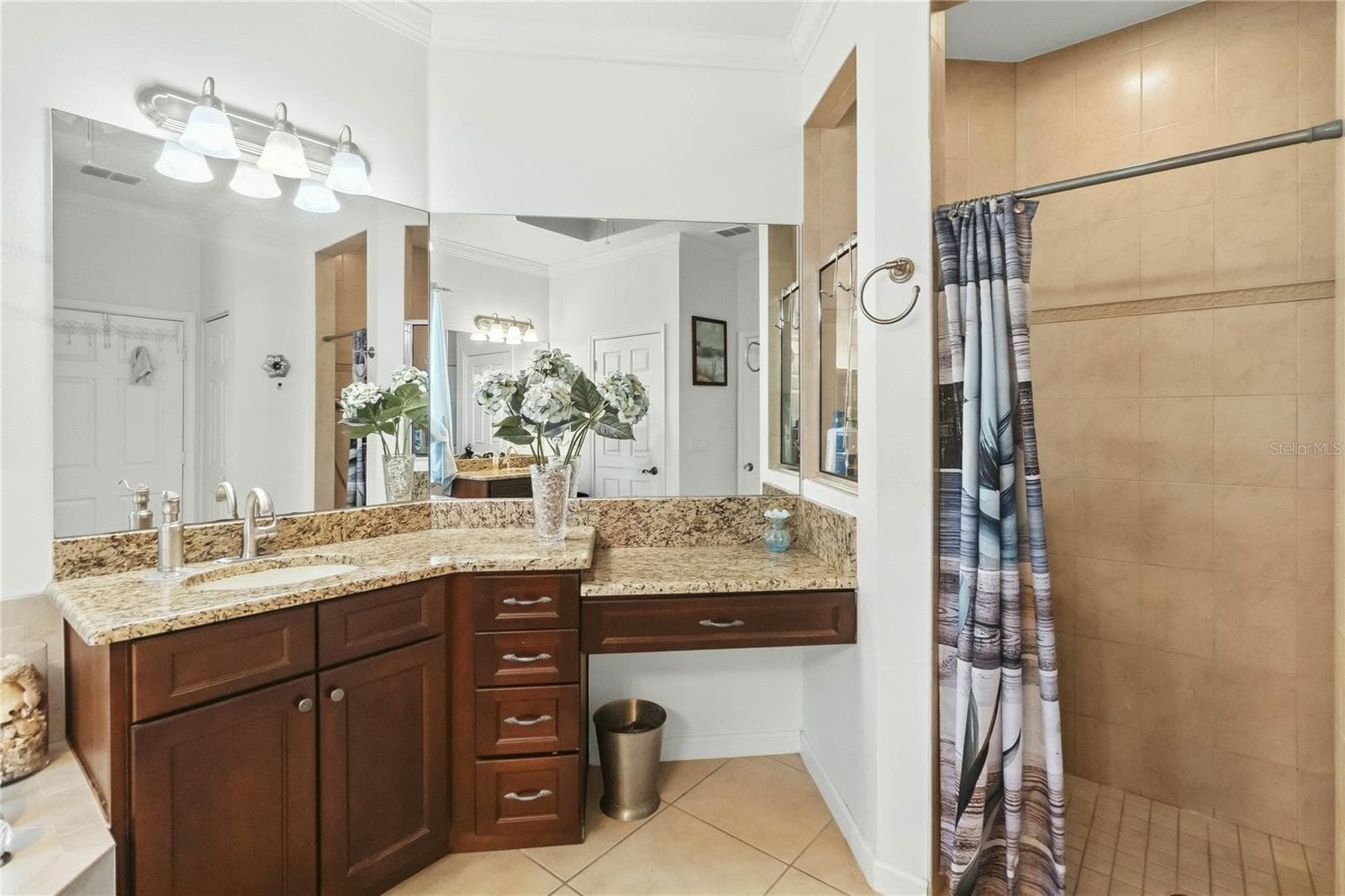 Primary Bathroom - 15909 ST CLAIR ST, CLERMONT