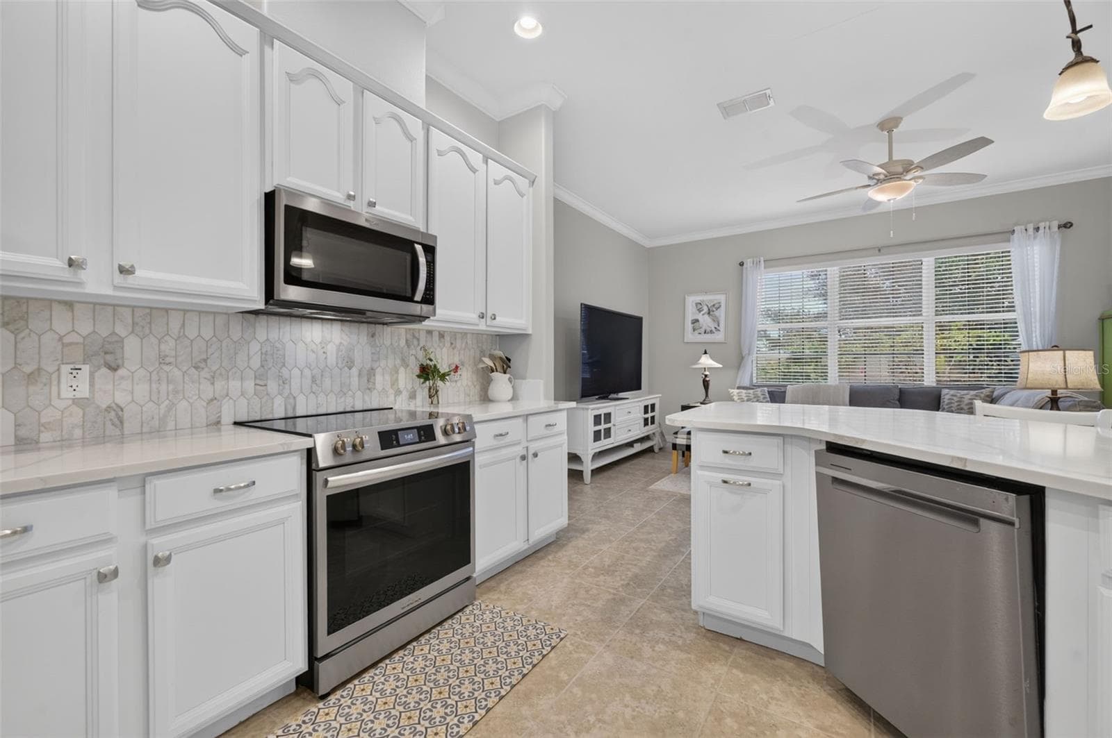 Single Family Residence at 217 CREPE MYRTLE DR, GROVELAND, photo 19 of 51
