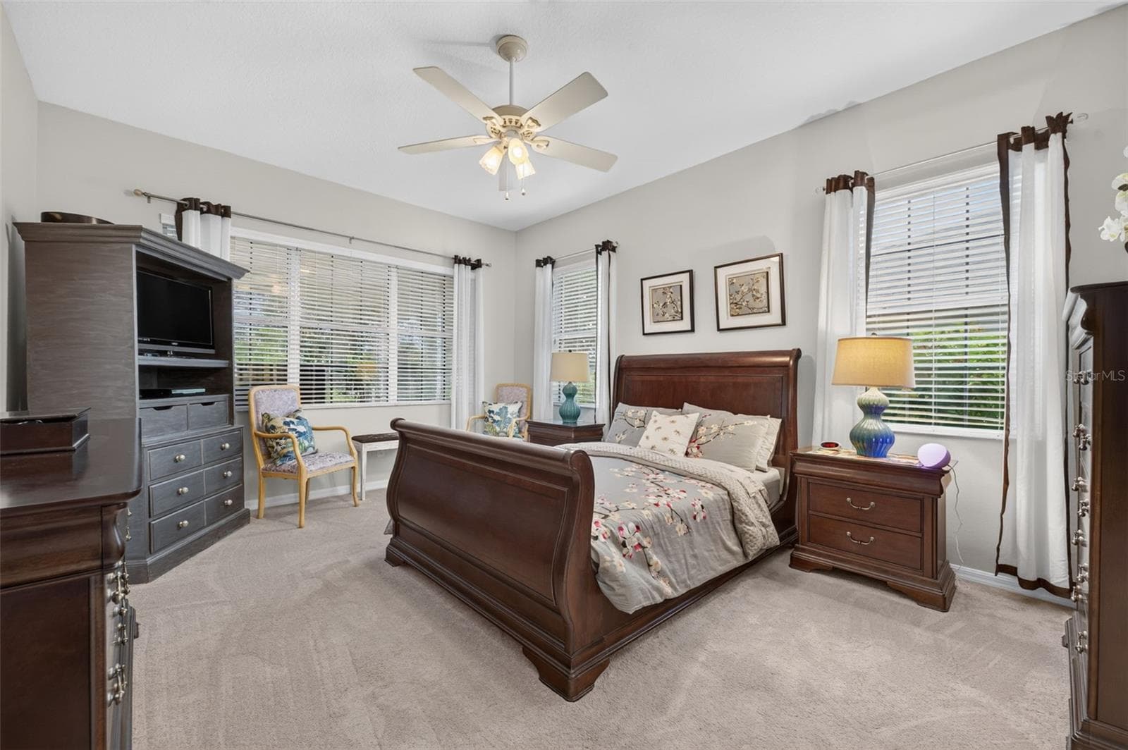 Single Family Residence at 217 CREPE MYRTLE DR, GROVELAND, photo 26 of 51