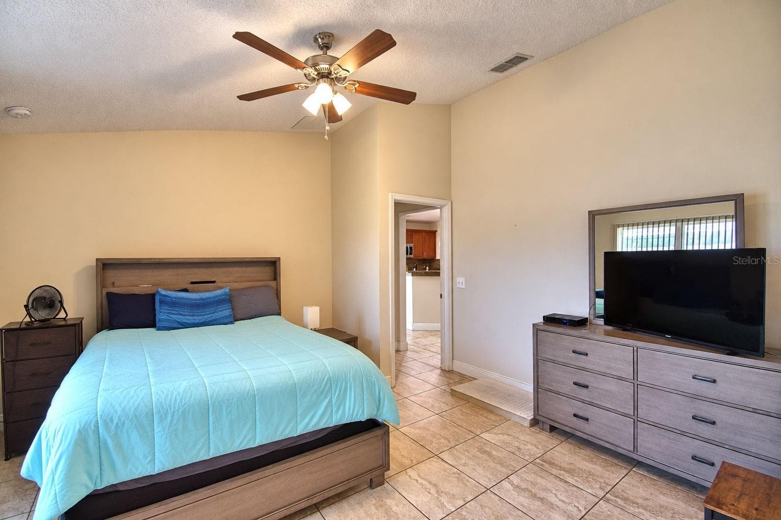 Single Family Residence at 2128 ORCHID WAY, POINCIANA, photo 16 of 46