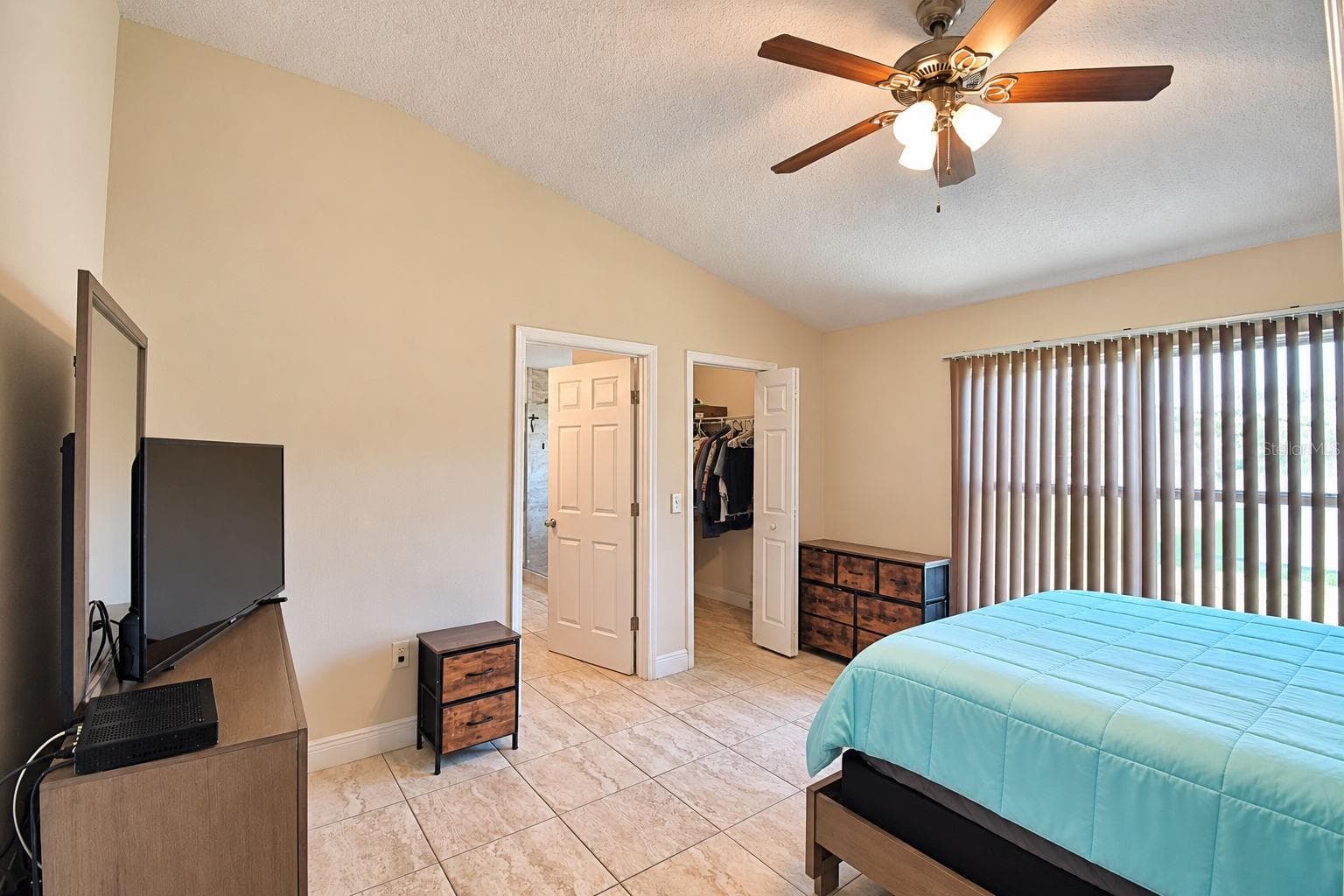 Single Family Residence at 2128 ORCHID WAY, POINCIANA, photo 17 of 46
