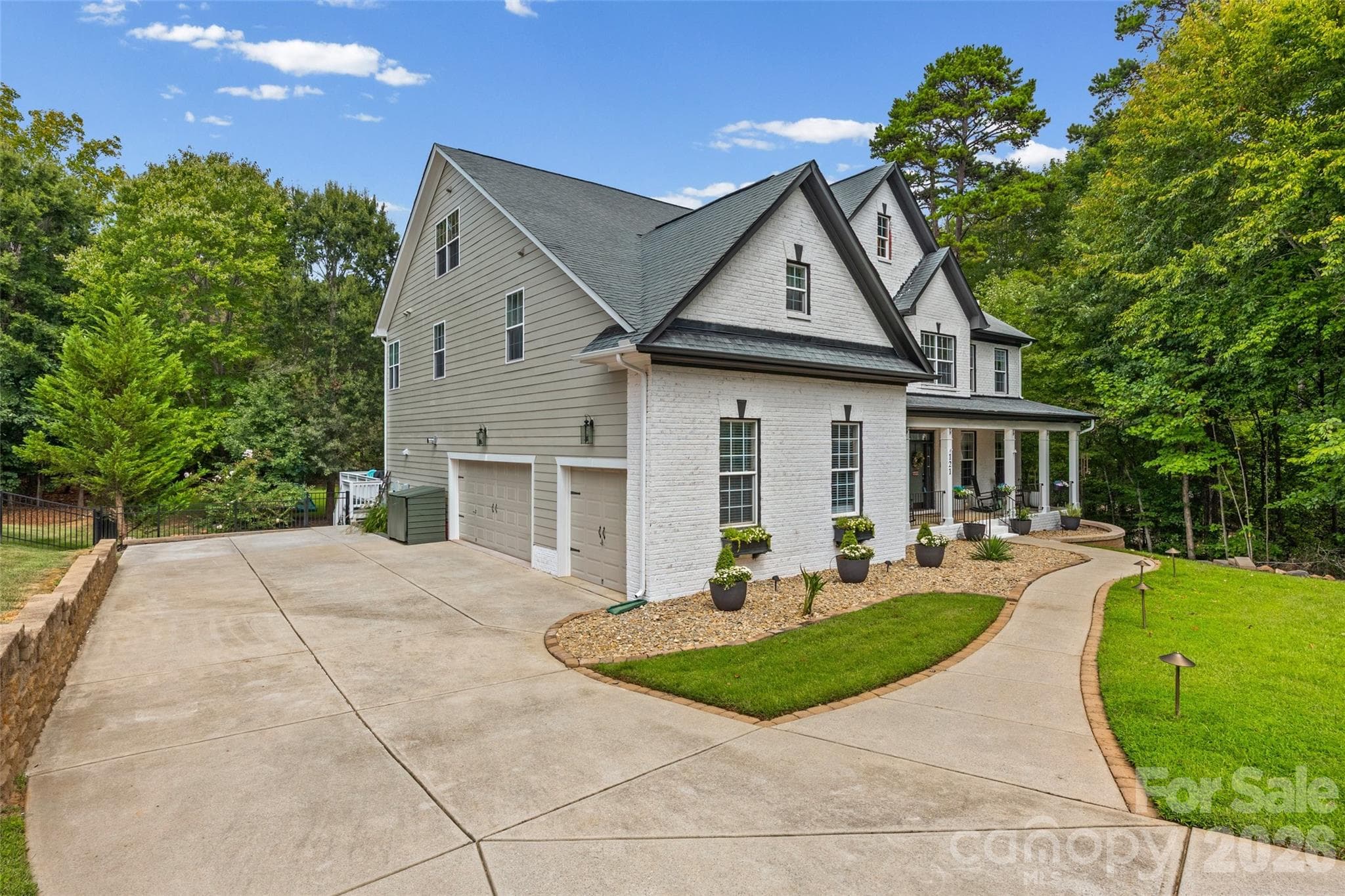 Single Family Residence at 121 Isle Run Drive, Mooresville, photo 47 of 48