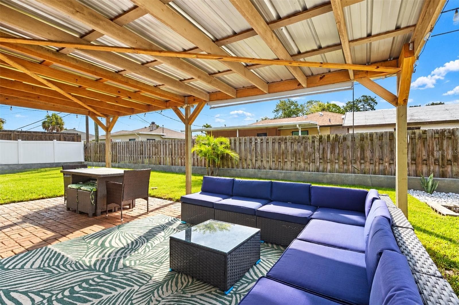 Single Family Residence at 315 AZALEA RD, VENICE, photo 25 of 33