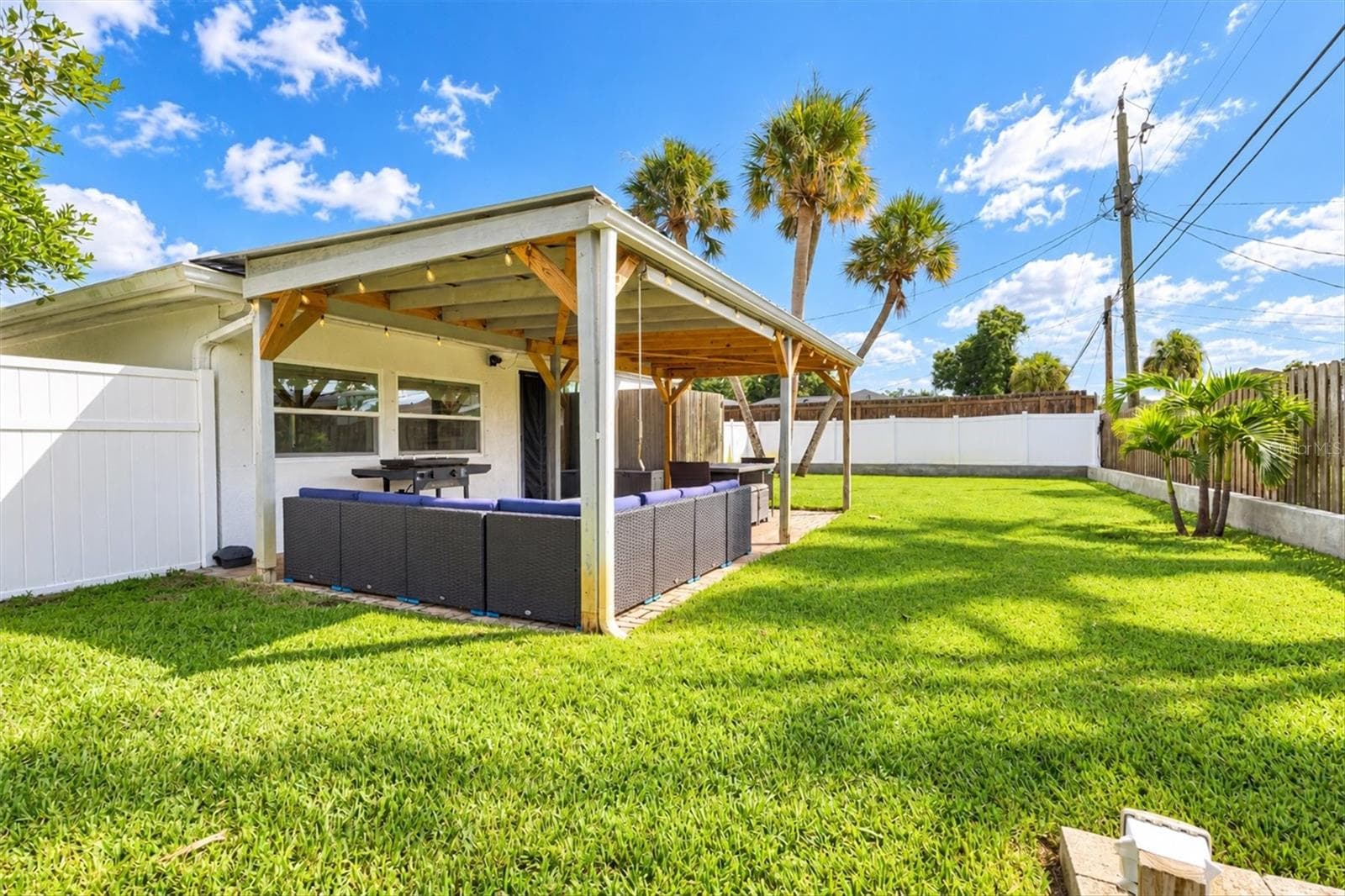 Single Family Residence at 315 AZALEA RD, VENICE, photo 27 of 33
