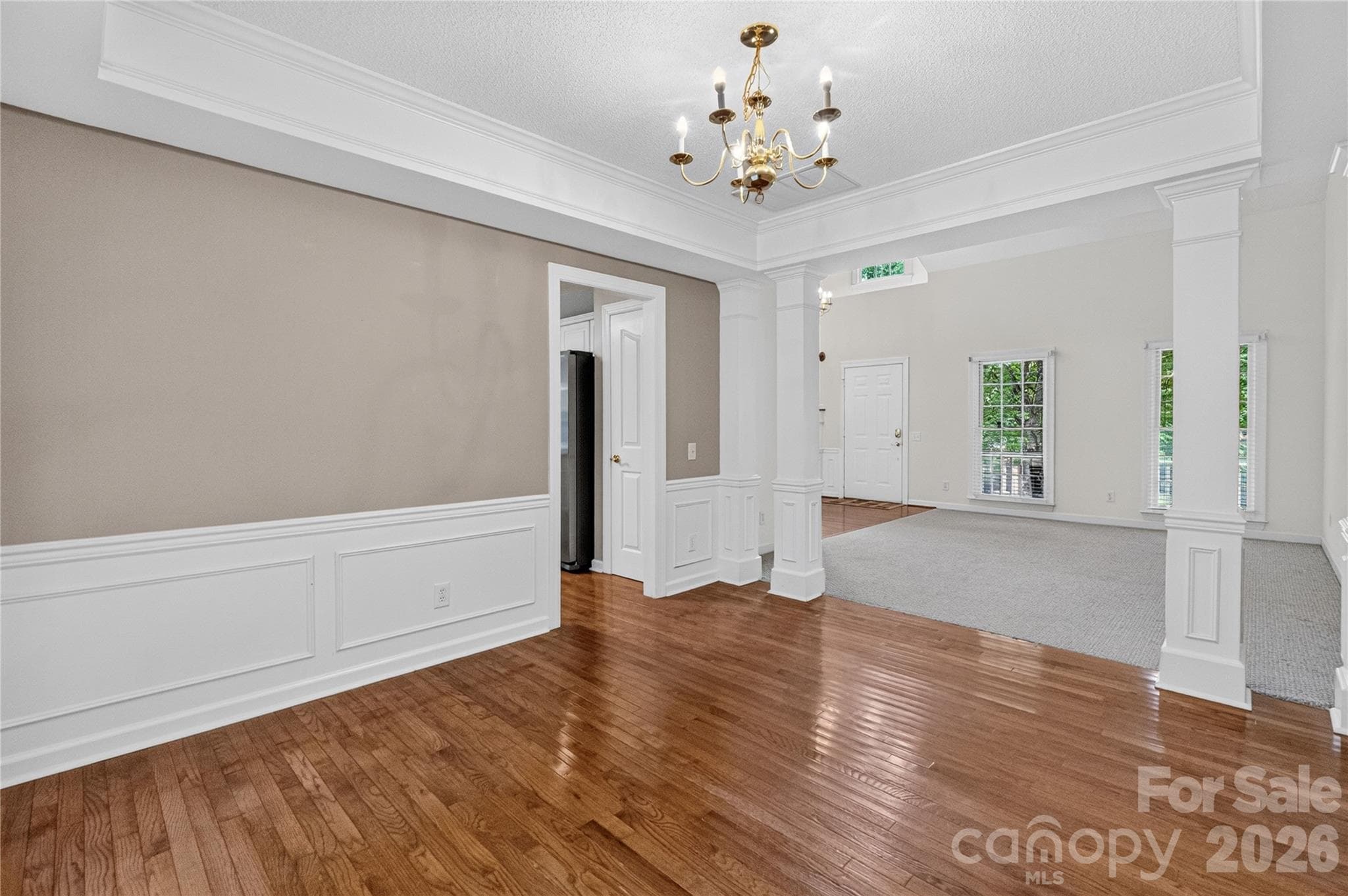 Single Family Residence at 5726 Swanston Drive, Charlotte, photo 10 of 44