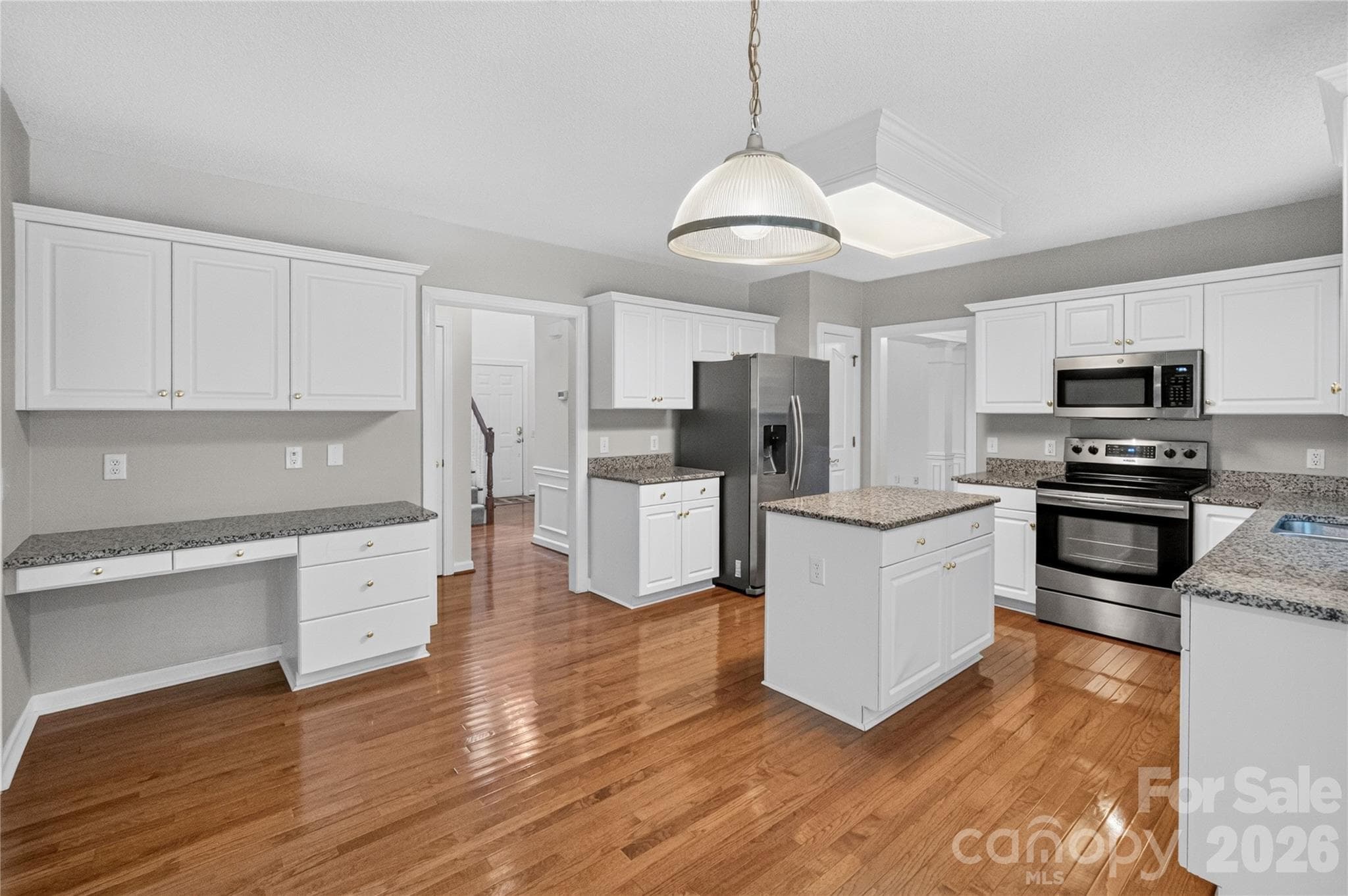 Single Family Residence at 5726 Swanston Drive, Charlotte, photo 13 of 44