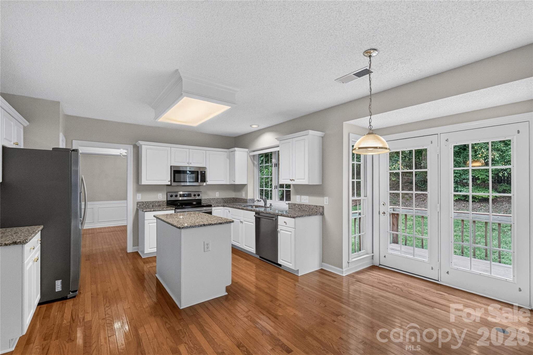 Single Family Residence at 5726 Swanston Drive, Charlotte, photo 15 of 44