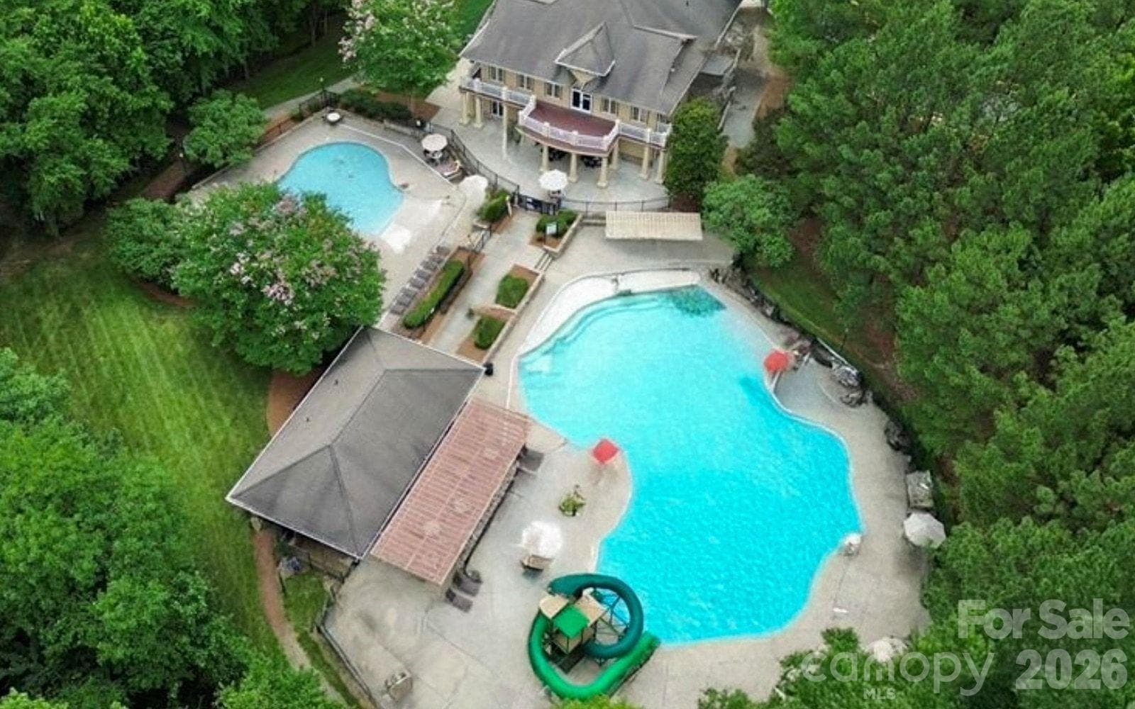 Single Family Residence at 5726 Swanston Drive, Charlotte, photo 39 of 44