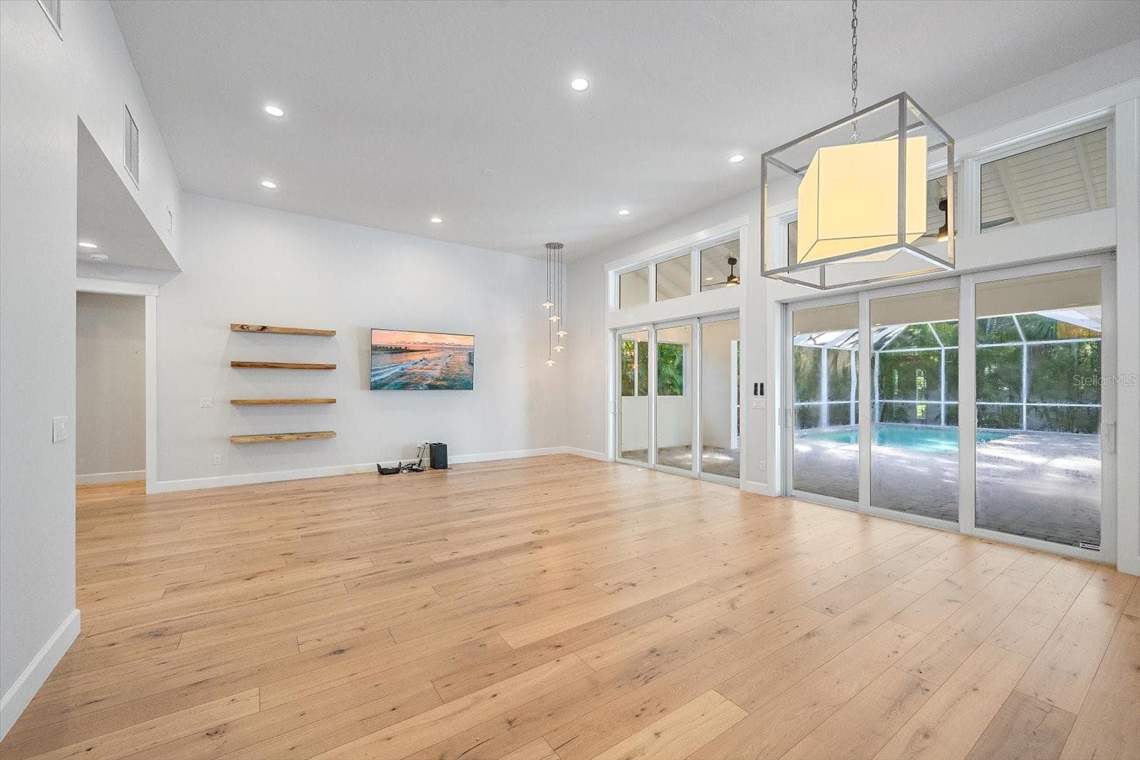 Open Floor Dining/Living Room/Kitchen - 2436 ARLINGTON ST, SARASOTA