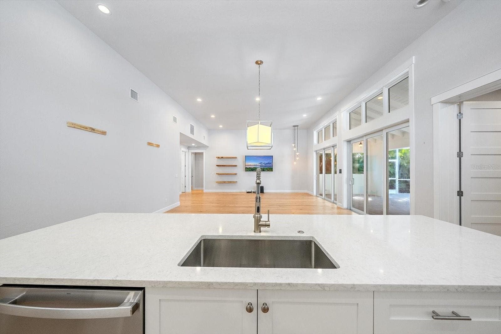 Kitchen - 2436 ARLINGTON ST, SARASOTA