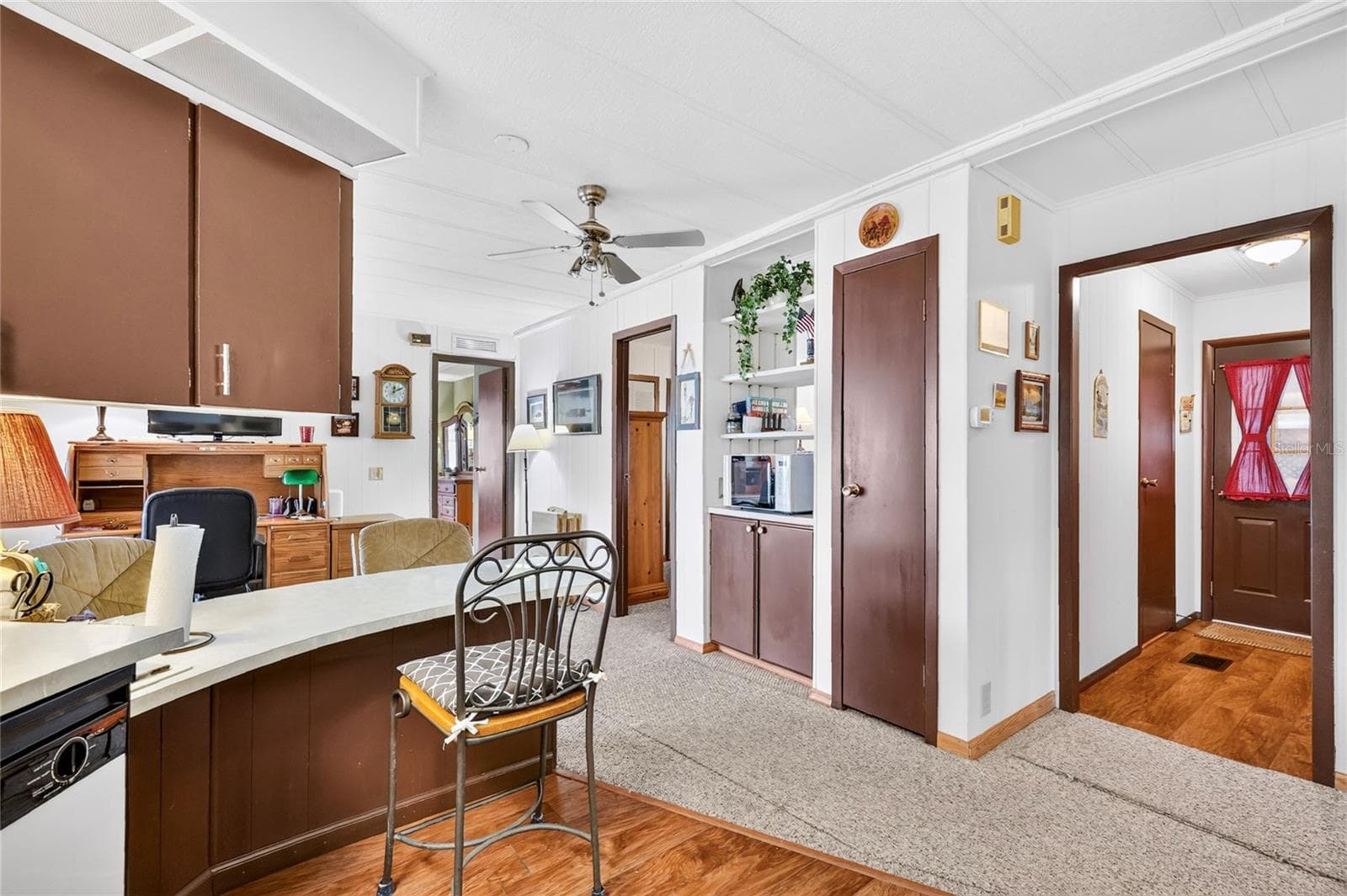 Very Funtional - 210 PALM MEADOWS DR, EUSTIS