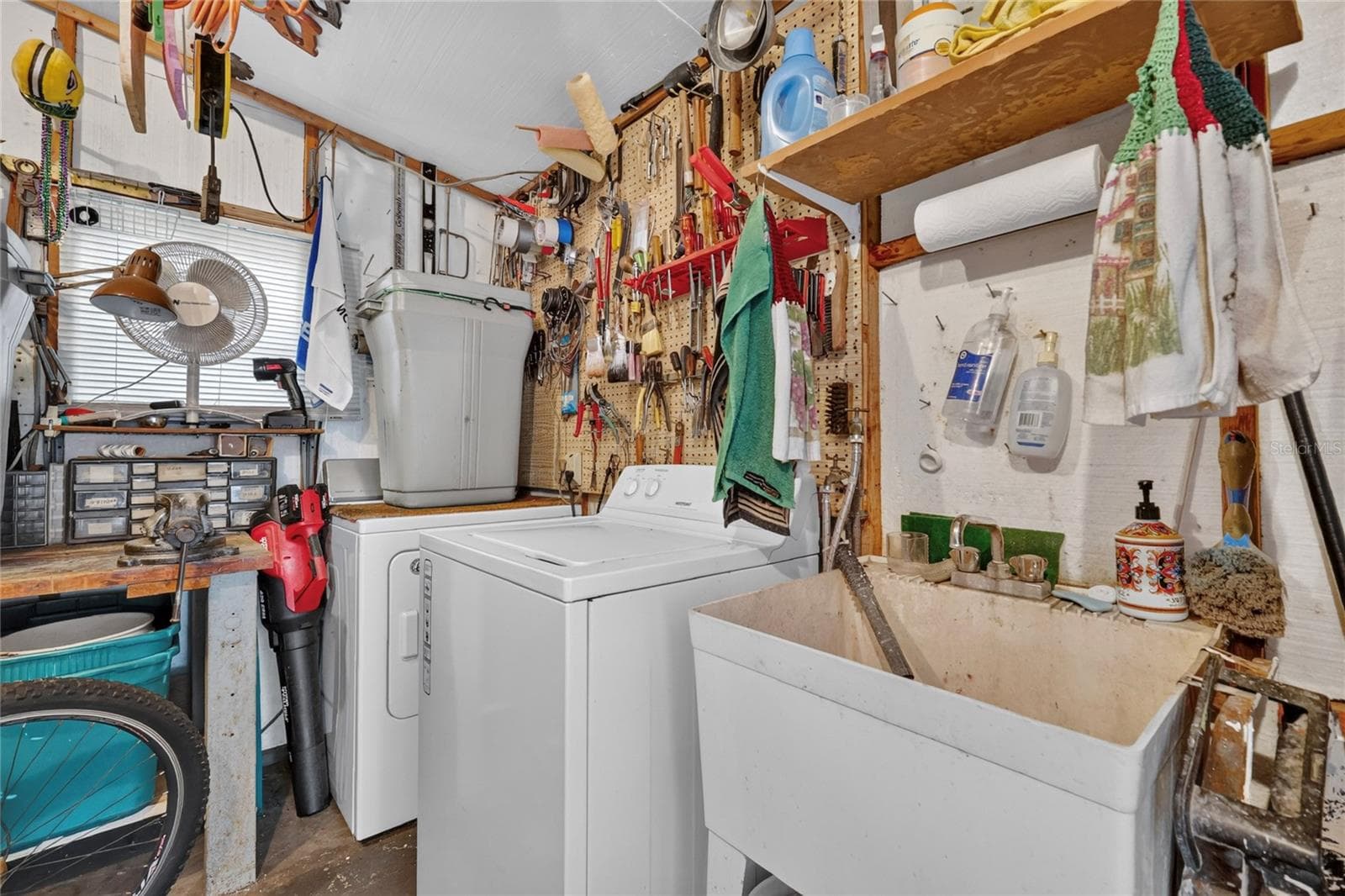 Washer & Dryer - 210 PALM MEADOWS DR, EUSTIS