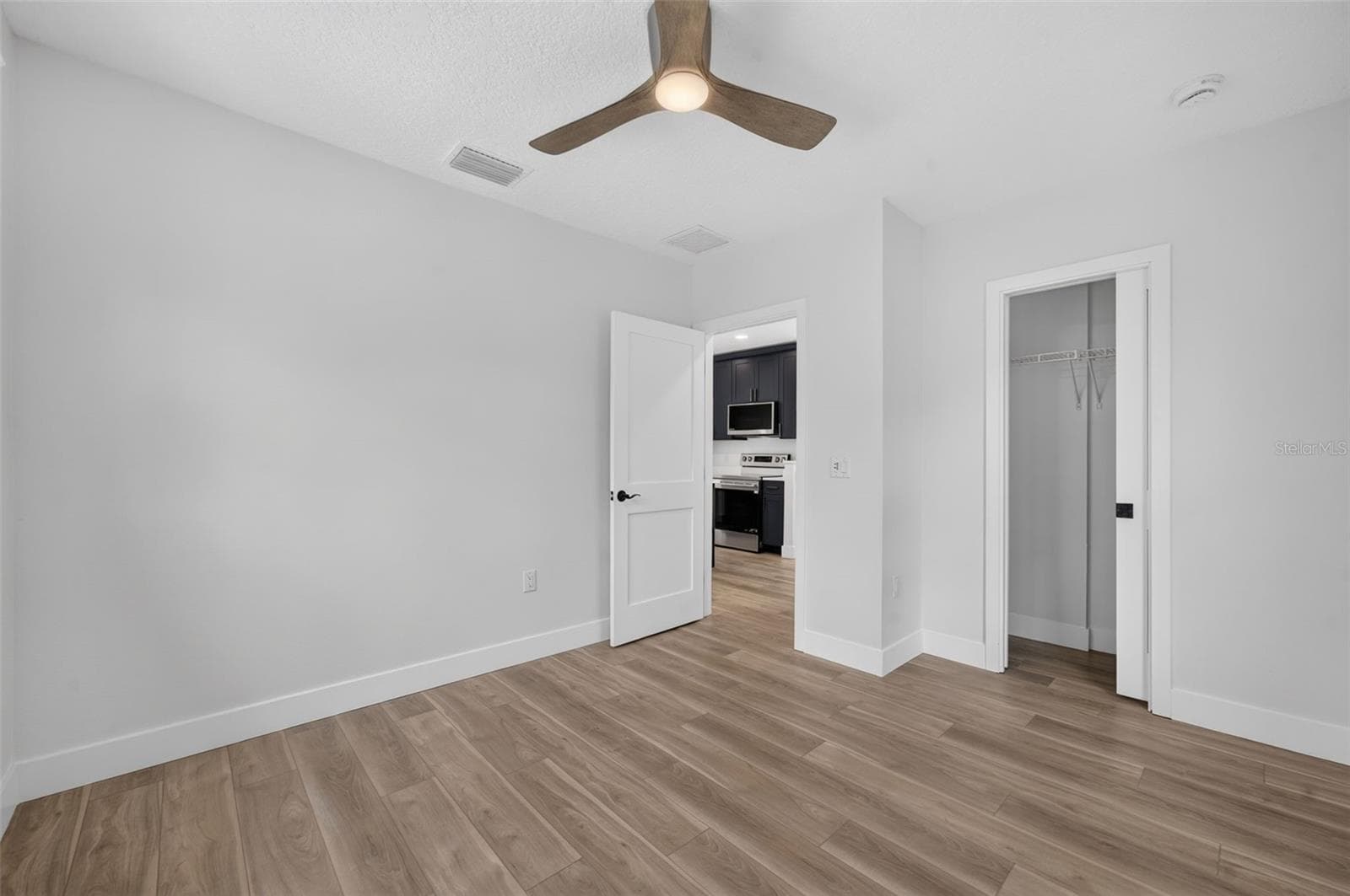 Single Family Residence at 323 E AMELIA ST, ORLANDO, photo 40 of 45