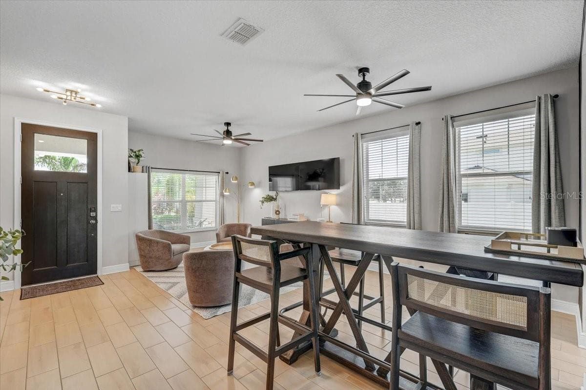 Single Family Residence at 2194 FAIRWAY AVE S, ST PETERSBURG, photo 12 of 85