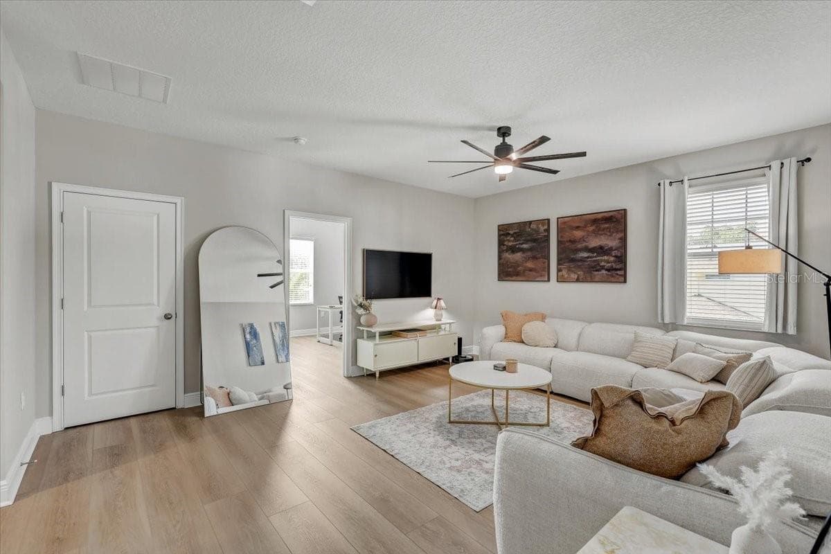 Single Family Residence at 2194 FAIRWAY AVE S, ST PETERSBURG, photo 31 of 85