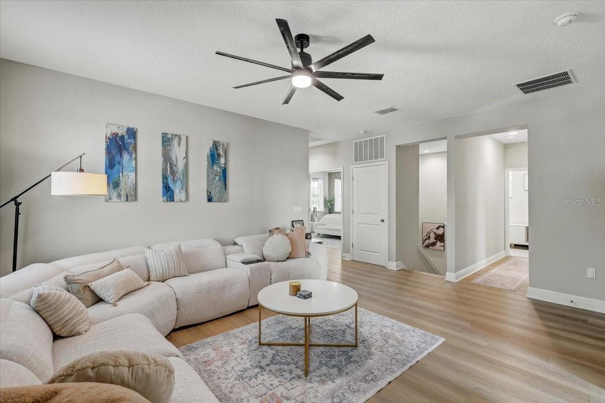 Single Family Residence at 2194 FAIRWAY AVE S, ST PETERSBURG, photo 32 of 85