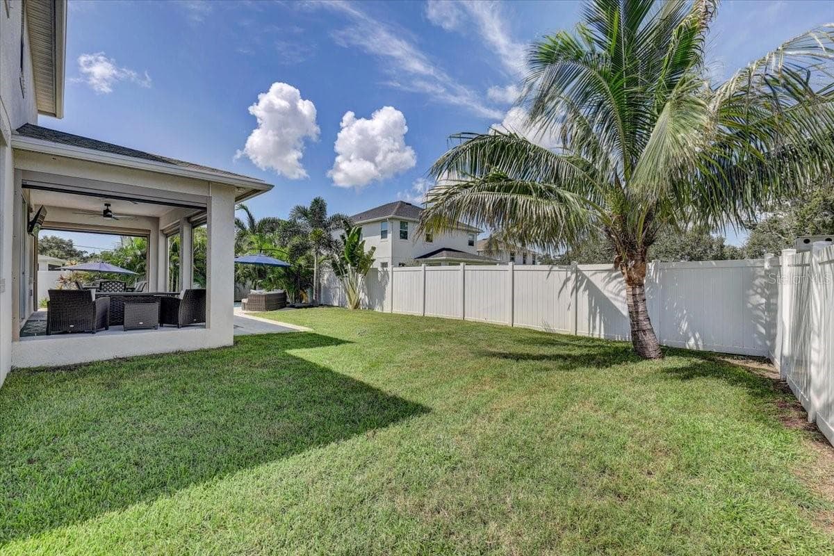 Single Family Residence at 2194 FAIRWAY AVE S, ST PETERSBURG, photo 58 of 85