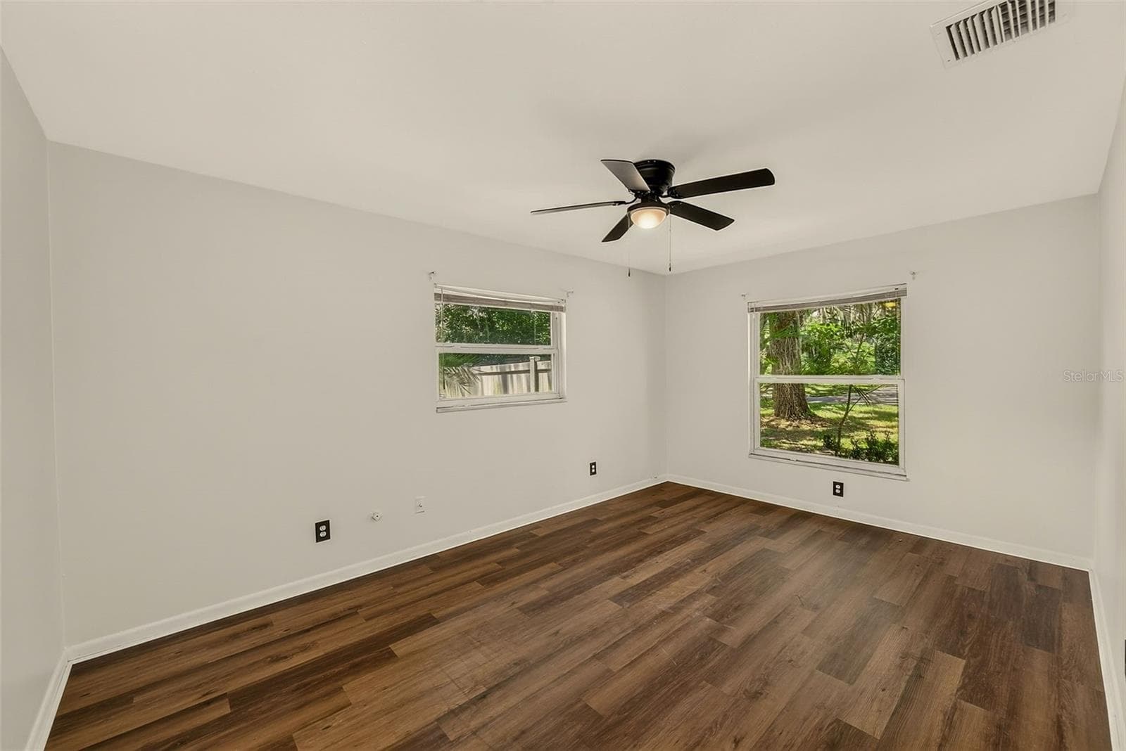Single Family Residence at 303 SAINT AUGUSTINE AVE, TEMPLE TERRACE, photo 24 of 44
