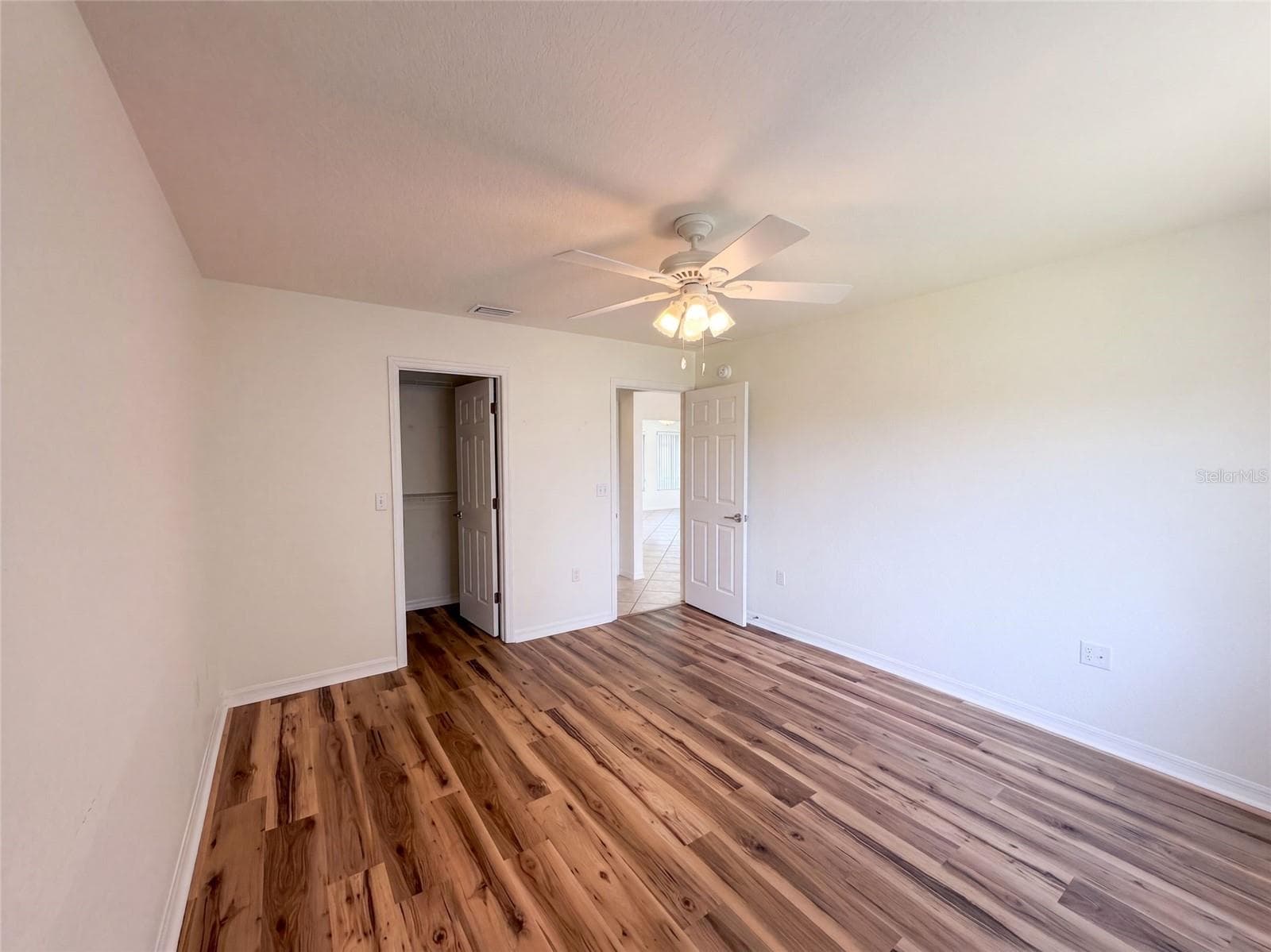 Single Family Residence at 14280 SE 85TH AVE, SUMMERFIELD, photo 4 of 24