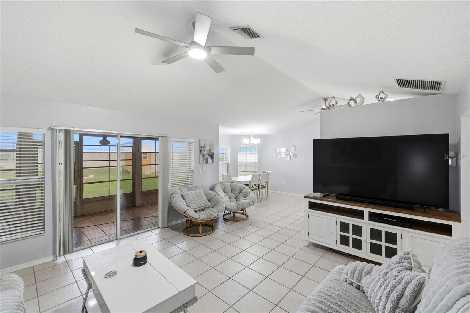 Single Family Residence at 9910 GULFSTREAM BLVD, ENGLEWOOD, photo 6 of 42