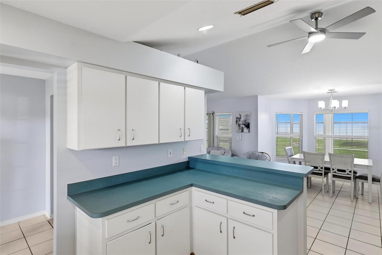 Single Family Residence at 9910 GULFSTREAM BLVD, ENGLEWOOD, photo 8 of 42