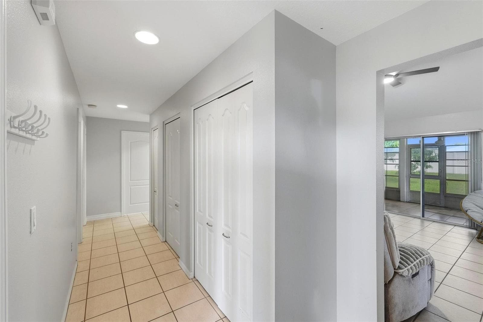 Single Family Residence at 9910 GULFSTREAM BLVD, ENGLEWOOD, photo 23 of 42