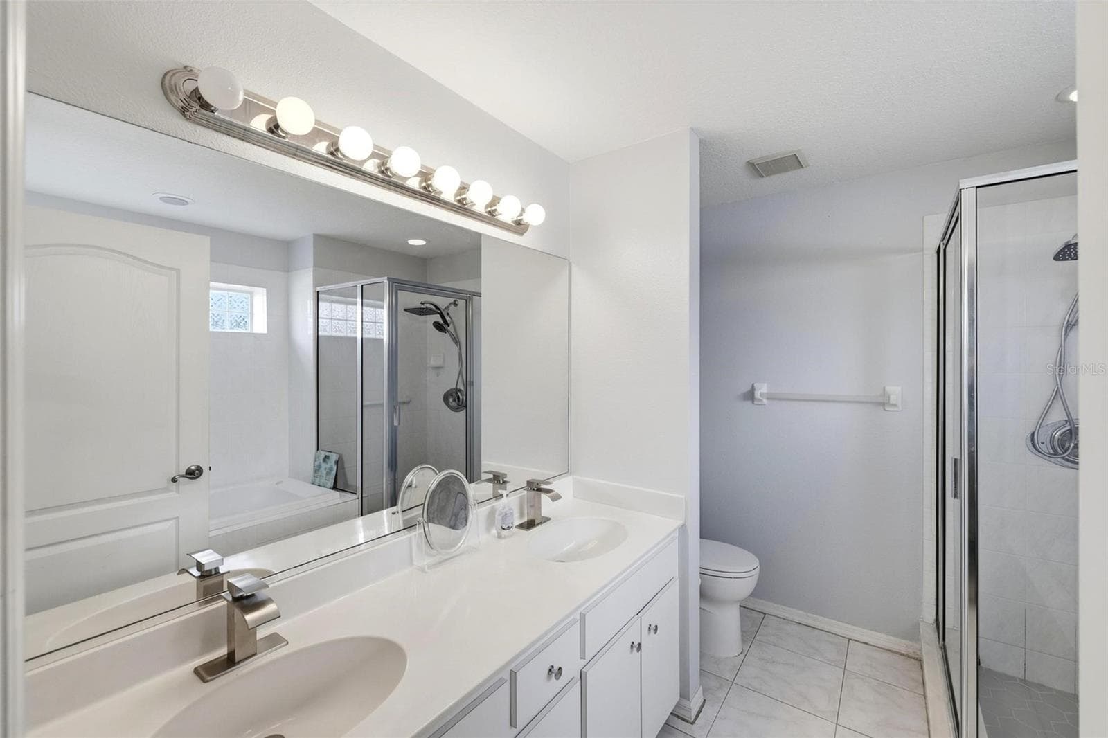 Single Family Residence at 9910 GULFSTREAM BLVD, ENGLEWOOD, photo 29 of 42