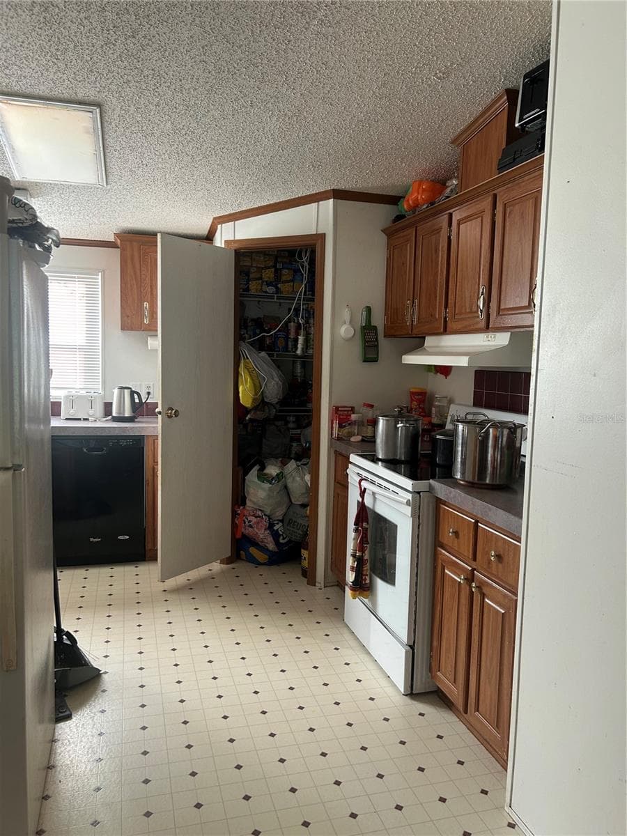 Manufactured Home at 14628 SW 4TH AVE, OCALA, photo 64 of 76