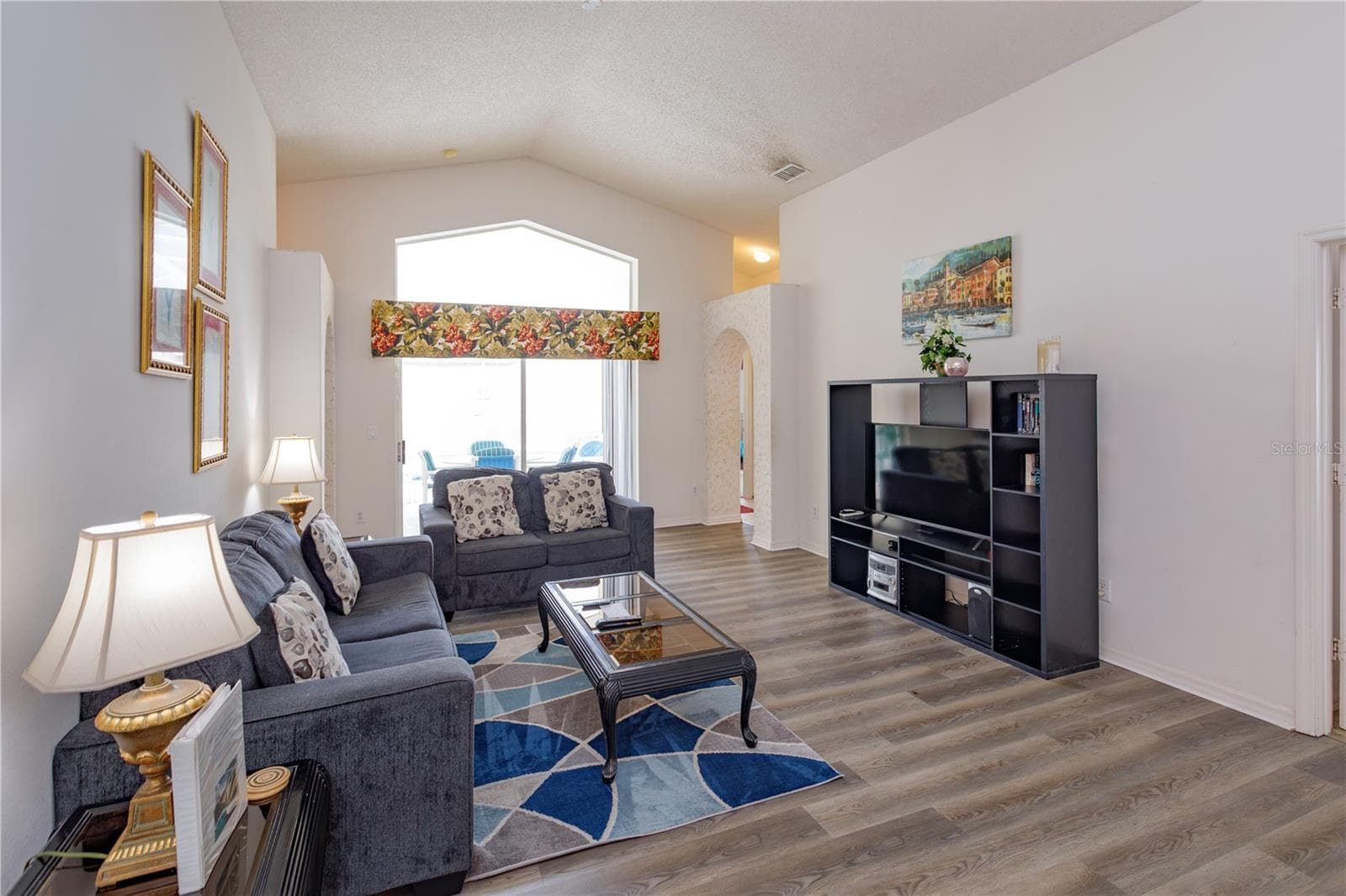 Single Family Residence at 4655 CHEYENNE POINT TRL, KISSIMMEE, photo 3 of 23
