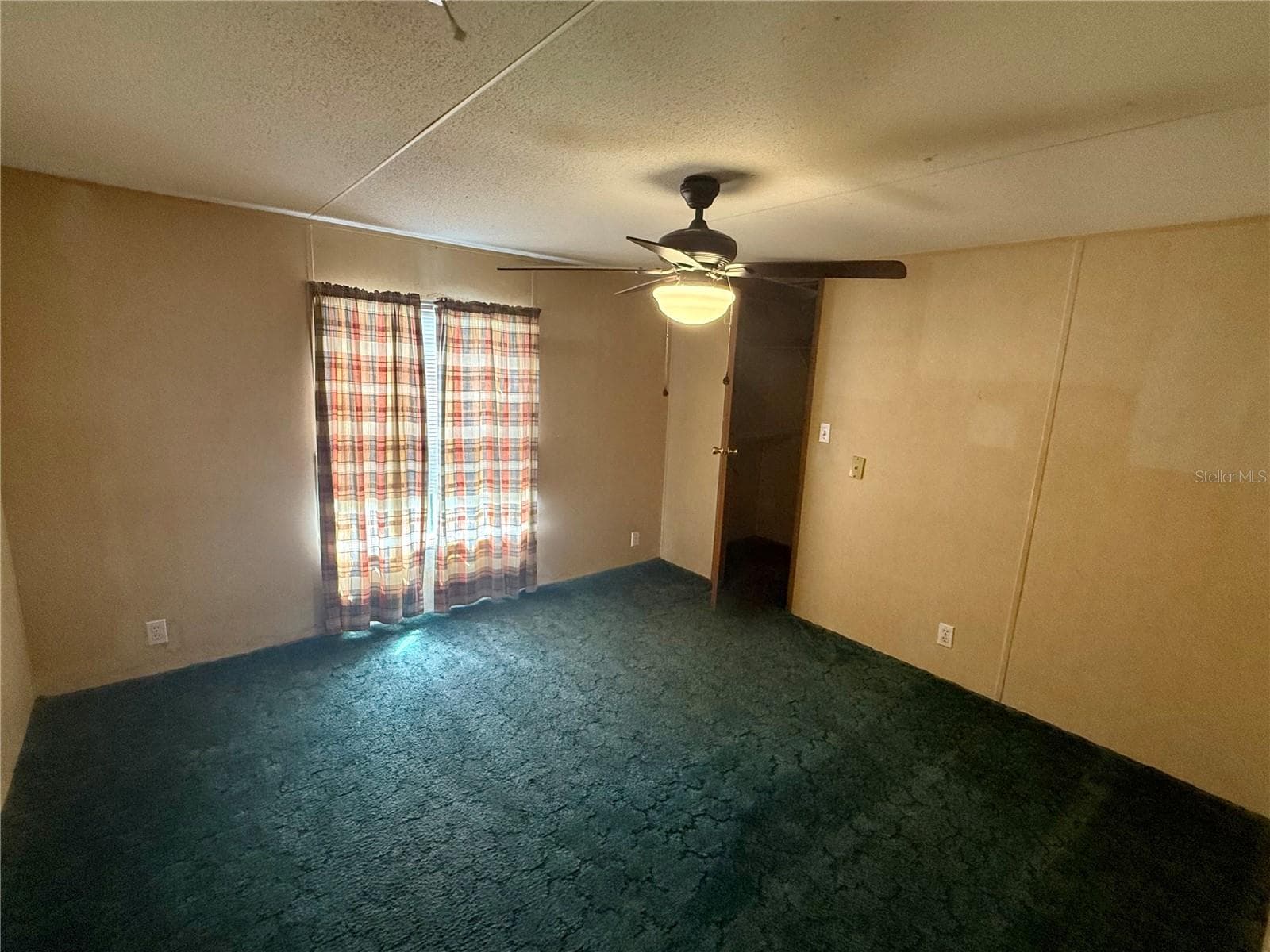 Manufactured Home at 1401 SW 145TH ST, OCALA, photo 28 of 33