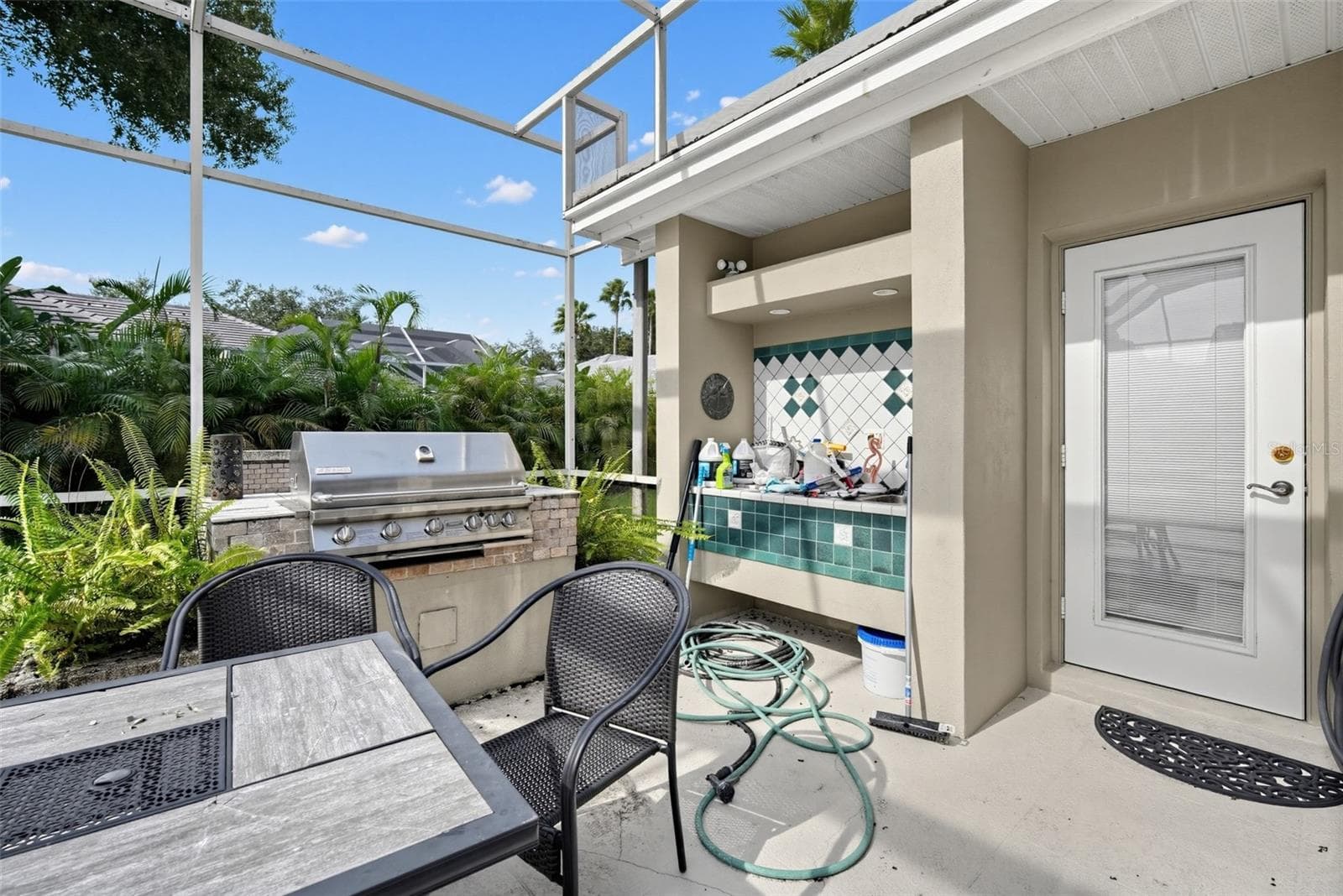 Single Family Residence at 9108 WOODRIDGE RUN DR, TAMPA, photo 42 of 46