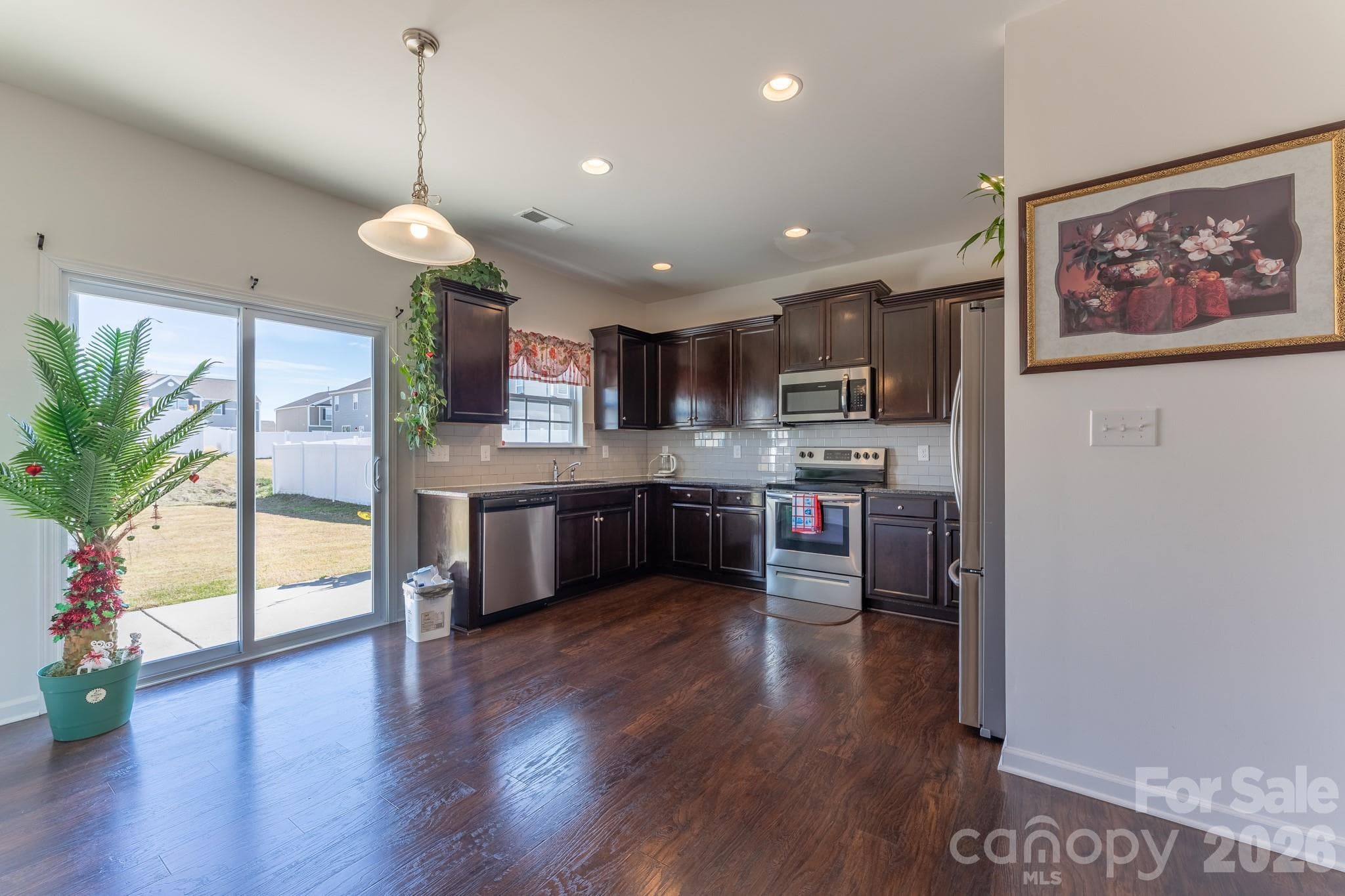 Single Family Residence at 1239 Kent Downs Avenue SW, Concord, photo 9 of 26